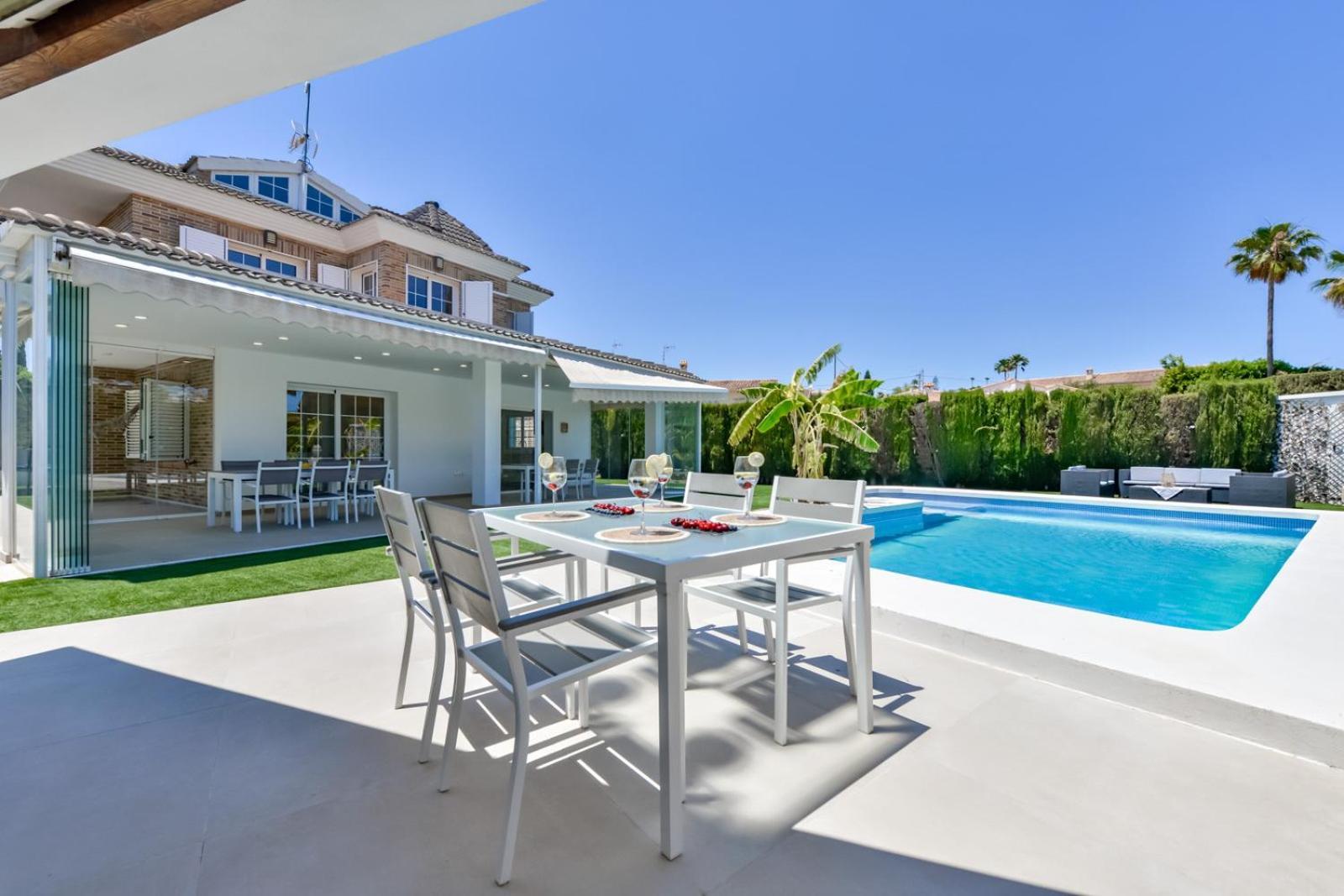 Guzman - Senieta Villa Calpe