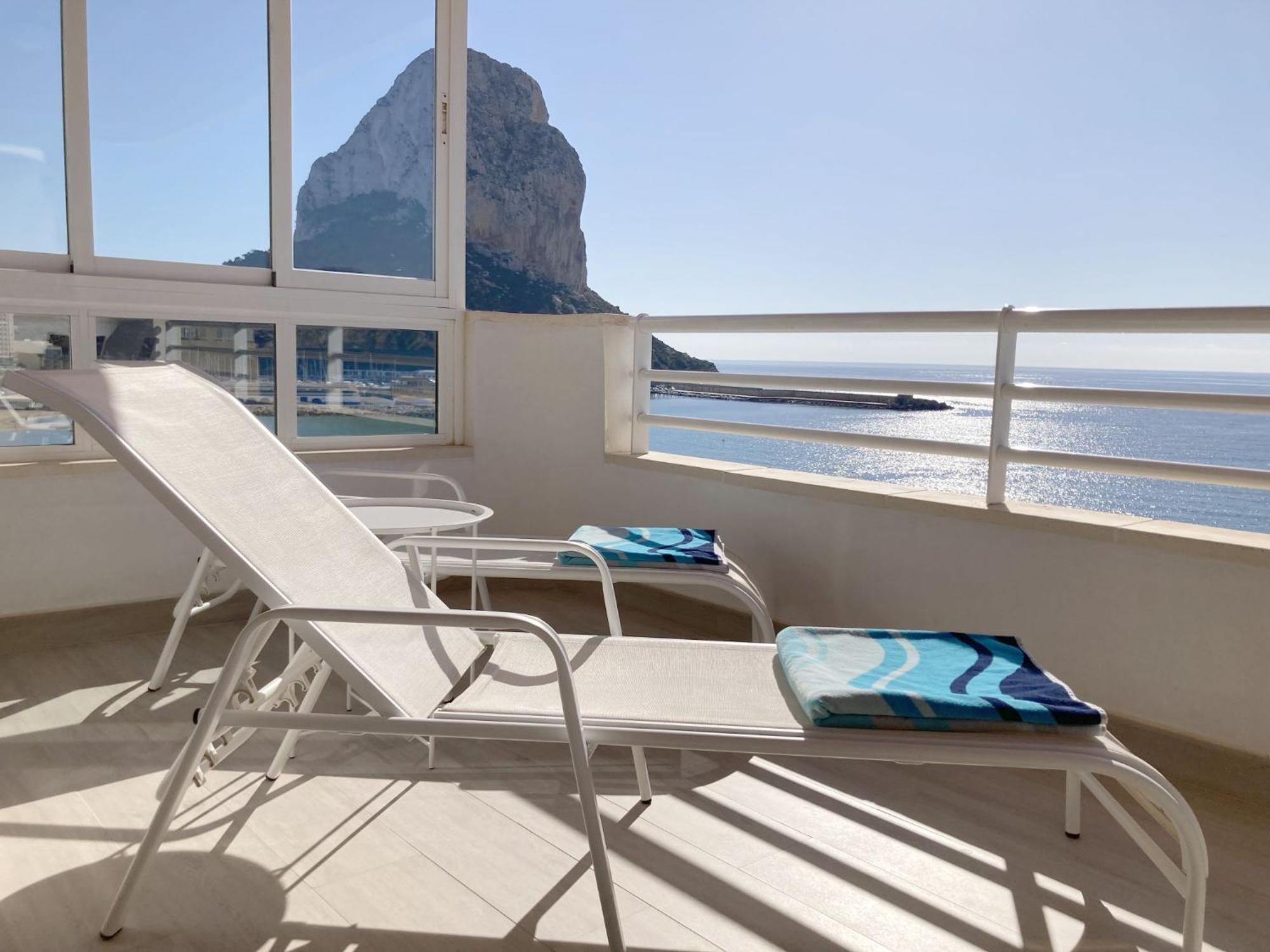 Firstline Rubino Arenal-bol Apartment *