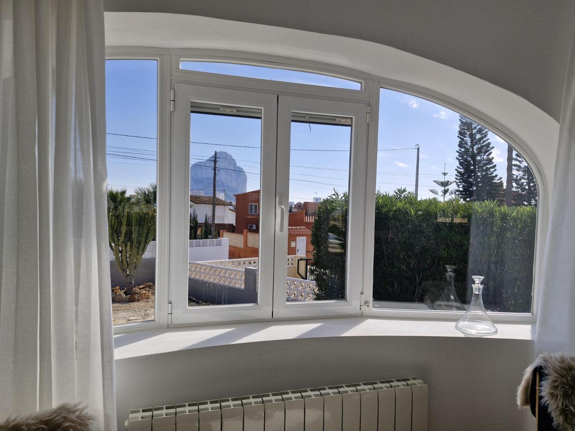 Romantica By Theka Services Villa