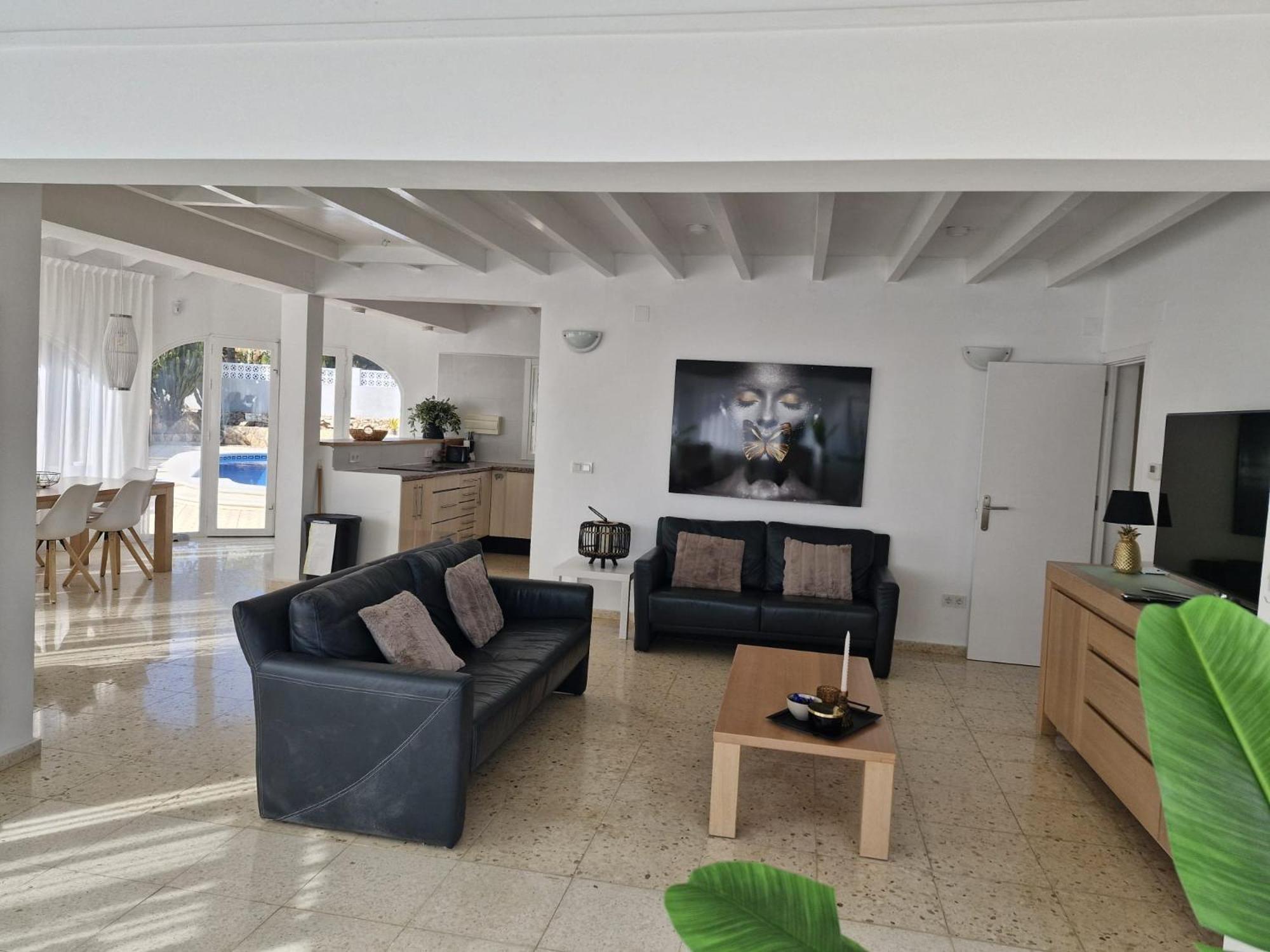Romantica By Theka Services * Calpe