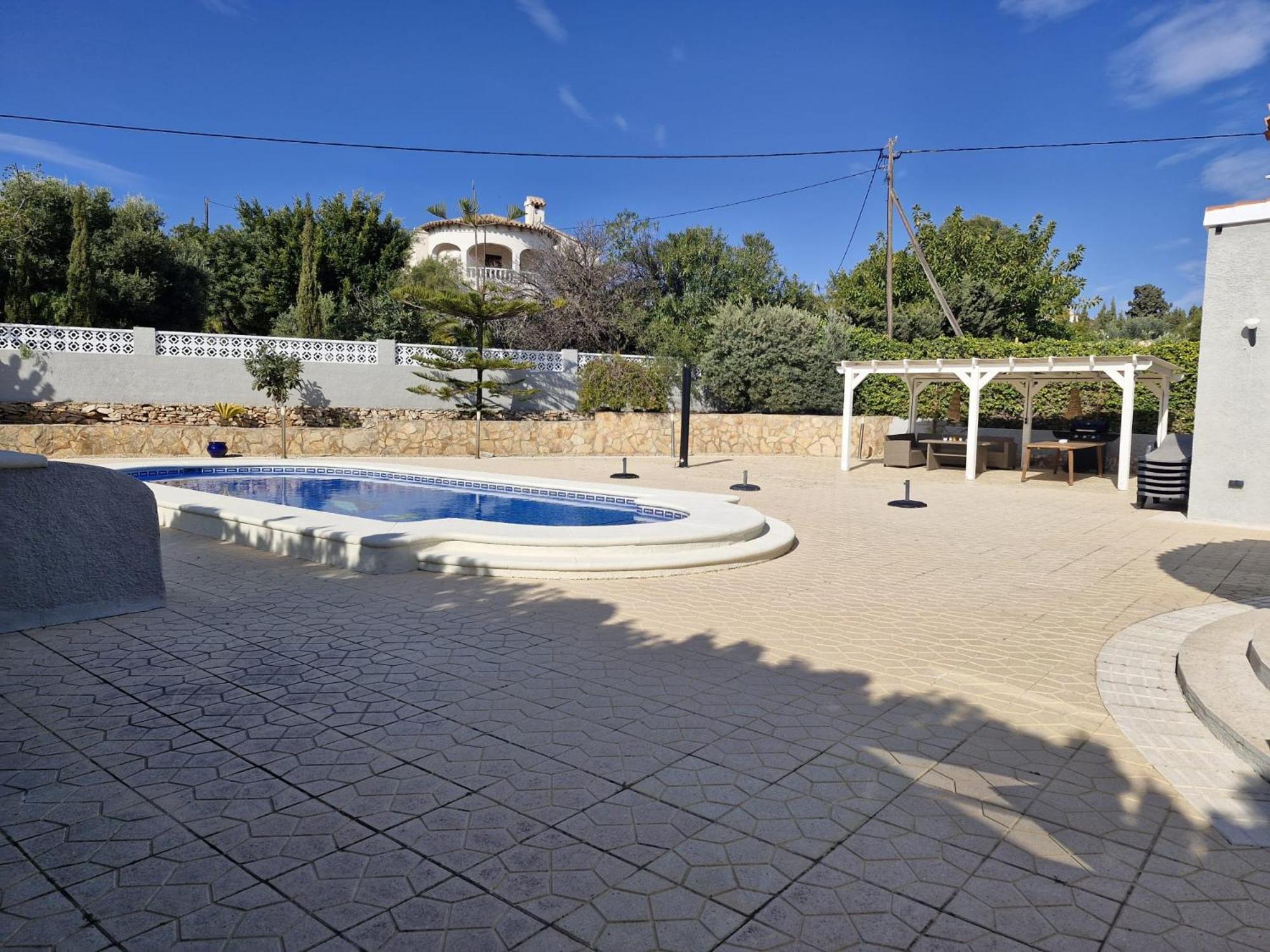 Romantica By Theka Services Villa