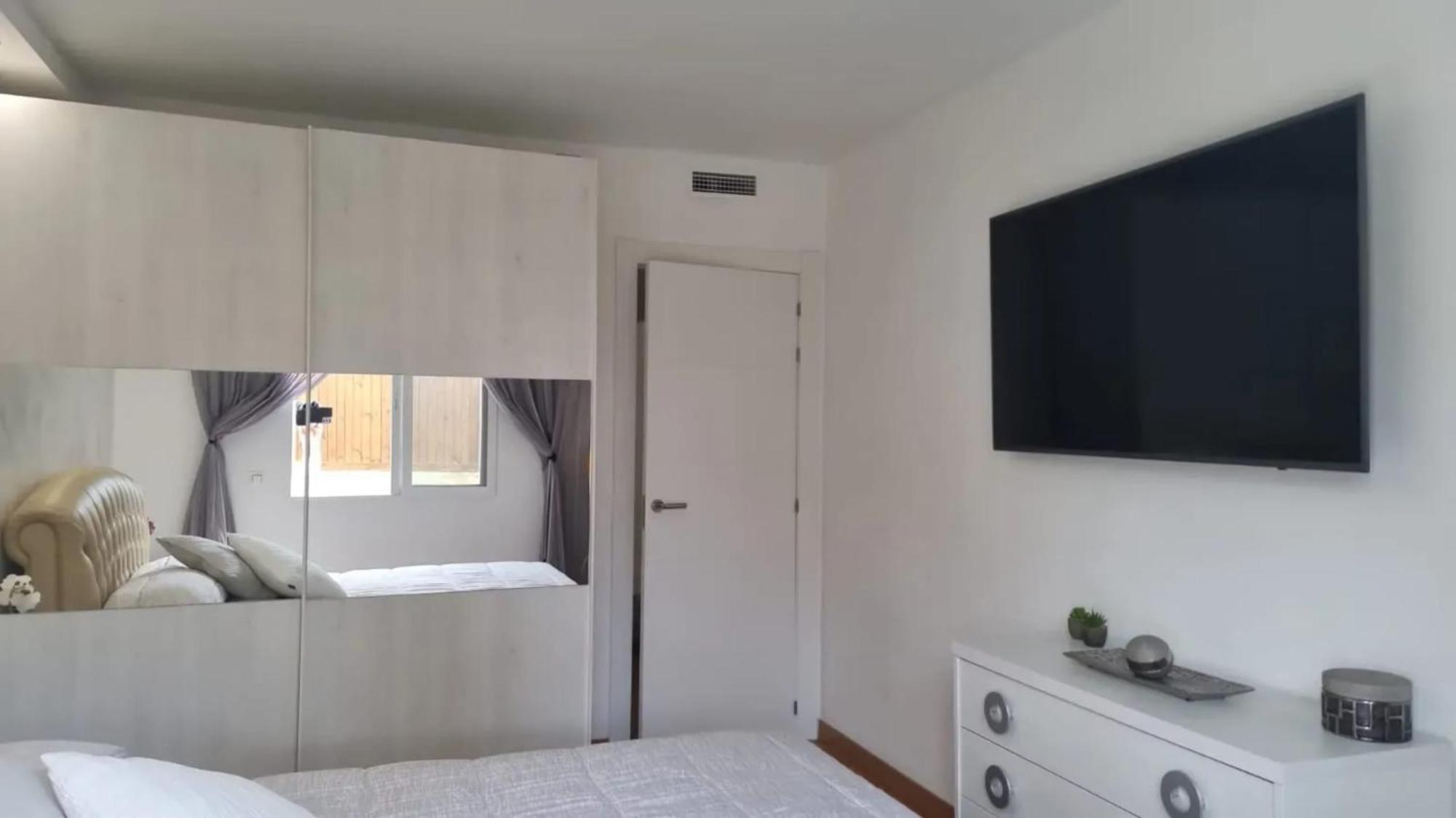 Sunny With Private Pool In + Enclosed Garden Villa *