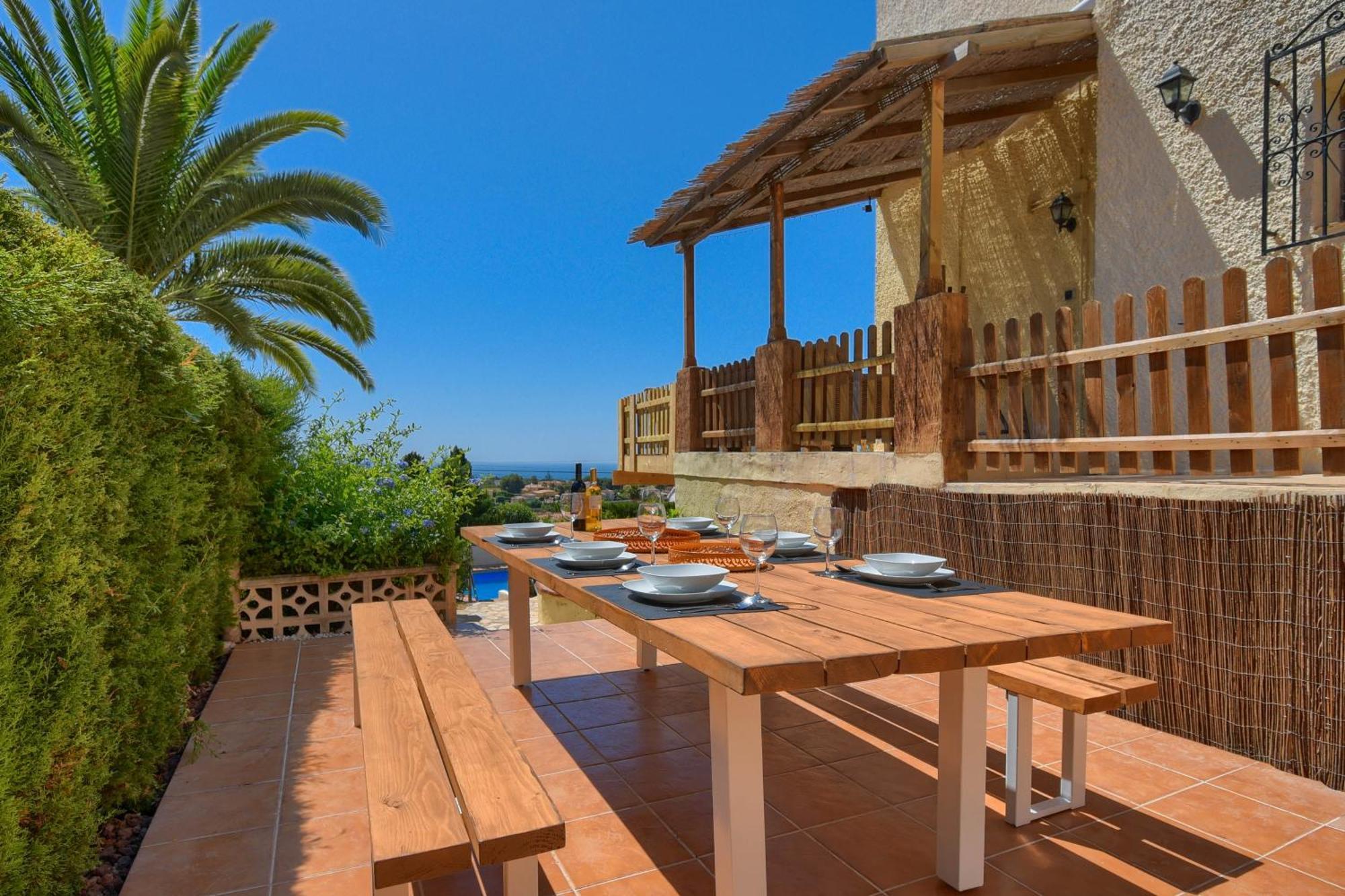 La Perla Seaview Villa