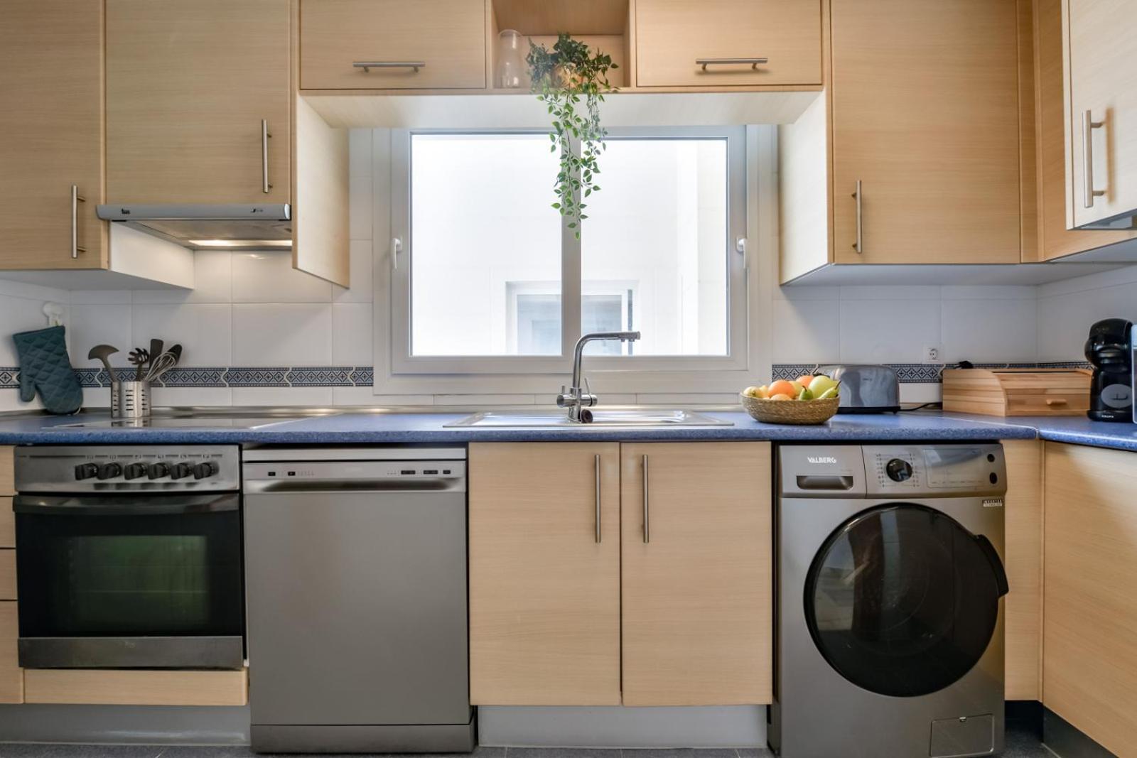 Modern Quiet 3 Bdrs Flat In The Heart Of Apartamento *