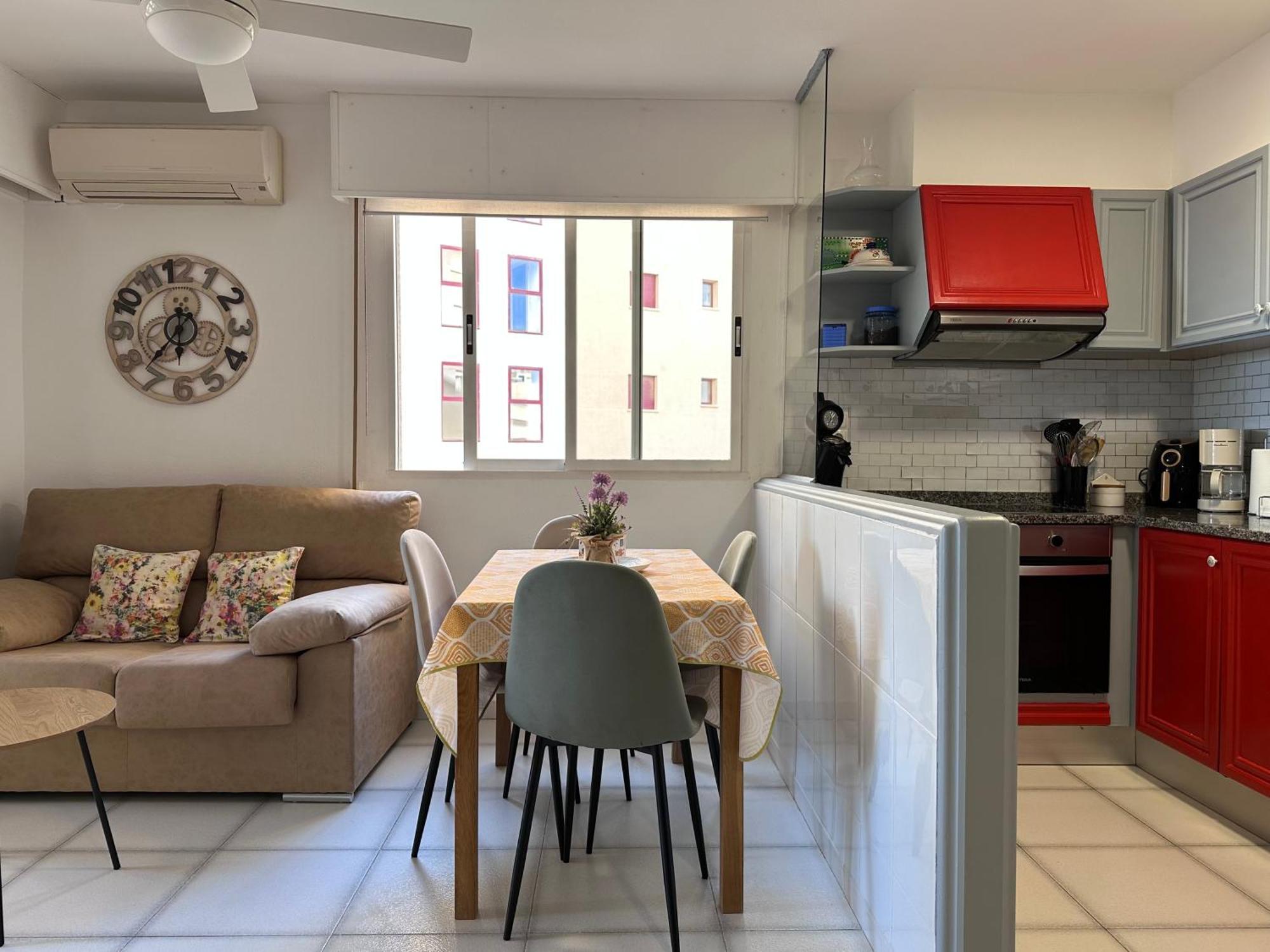 Apartamento Con Parking Y Piscina Frente Al Mar 4 Personas