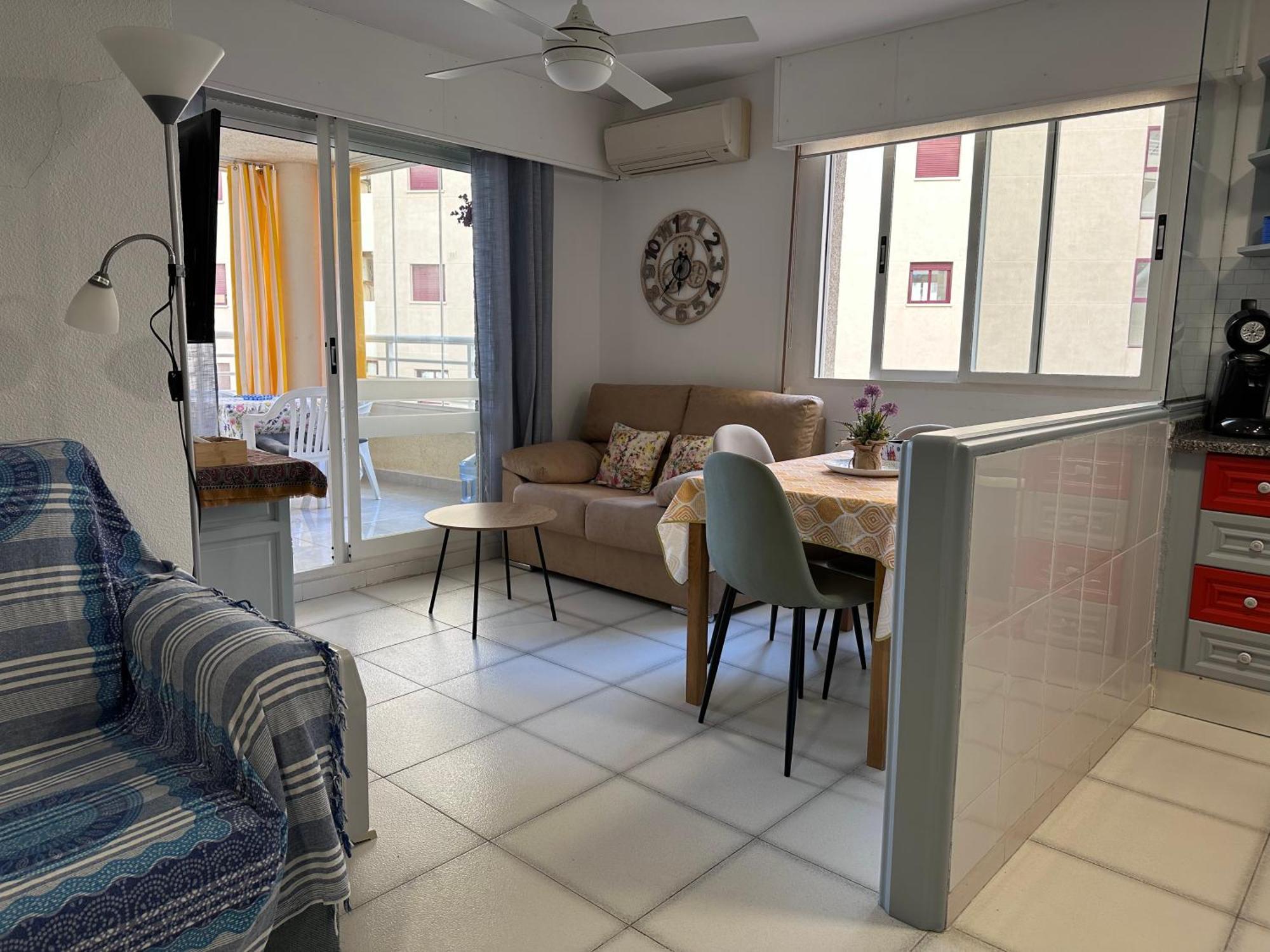 Apartamento Con Parking Y Piscina Frente Al Mar 4 Personas