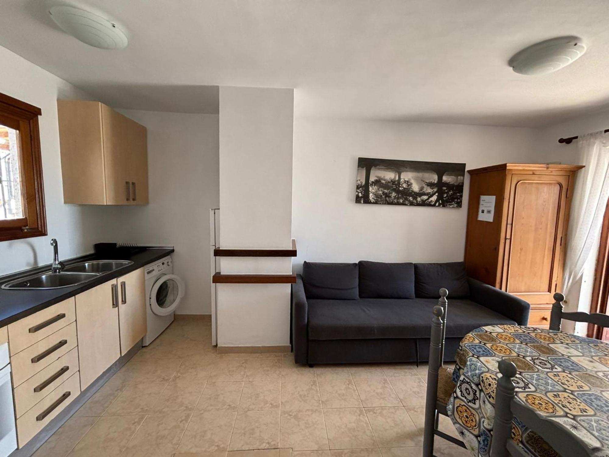 Apartamento Con Jardin Piscina Y Parking
