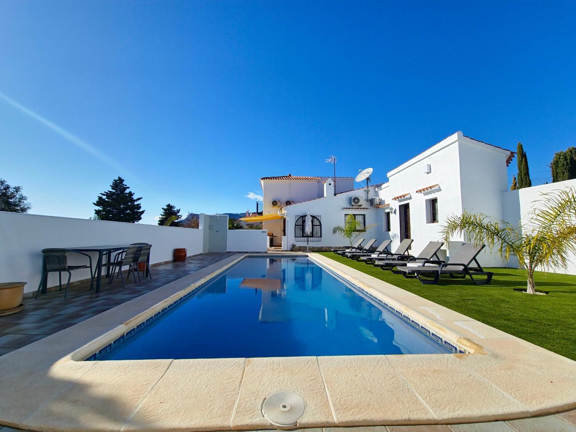 La Novela 4 - By Villamar Villa Calpe
