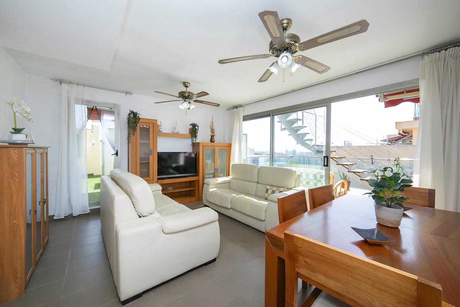 Apartamento Atico Borumbot 2-2-3-14 *