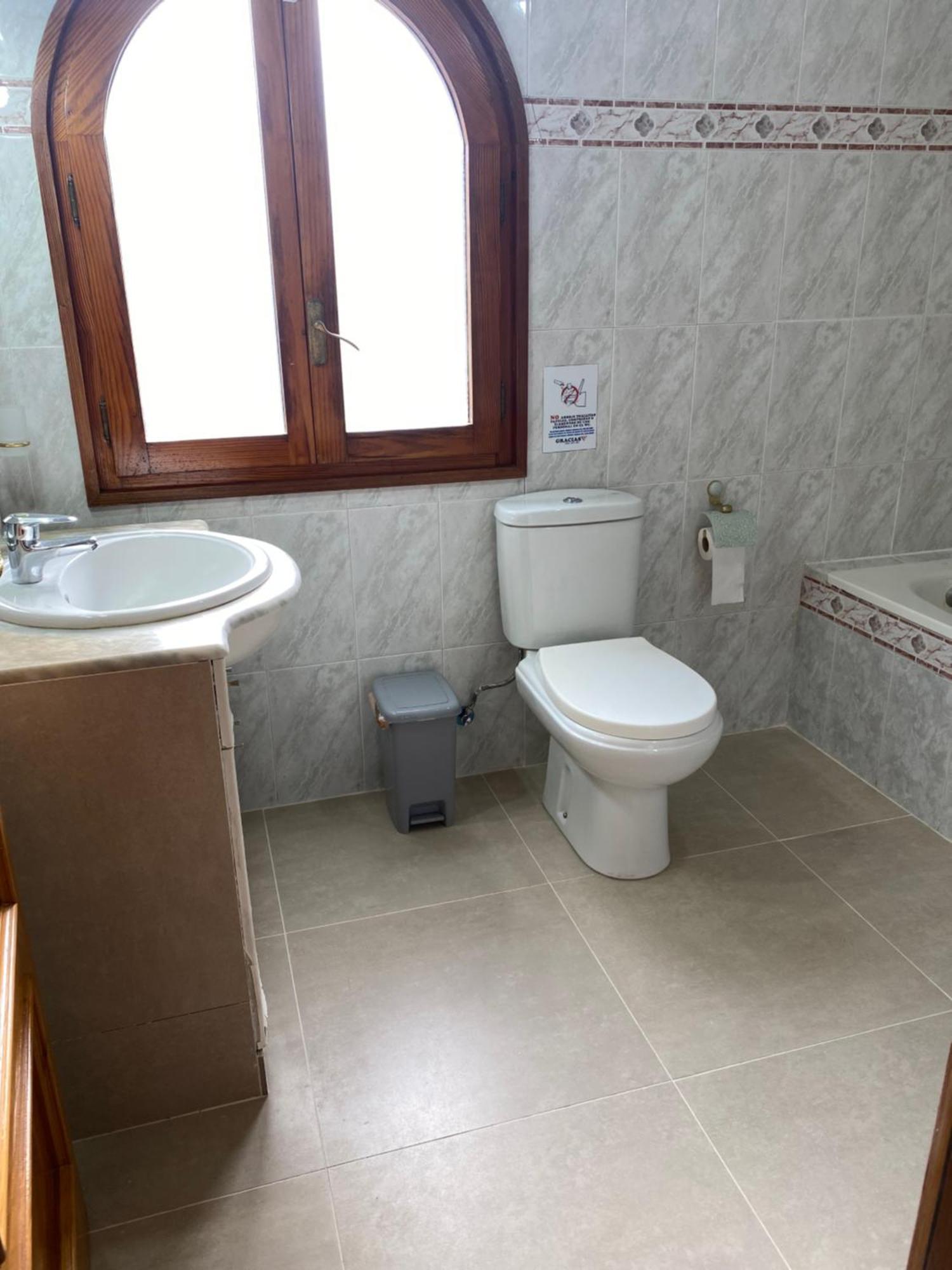 Agradable Con Piscina Y Vistas Al Mar Villa