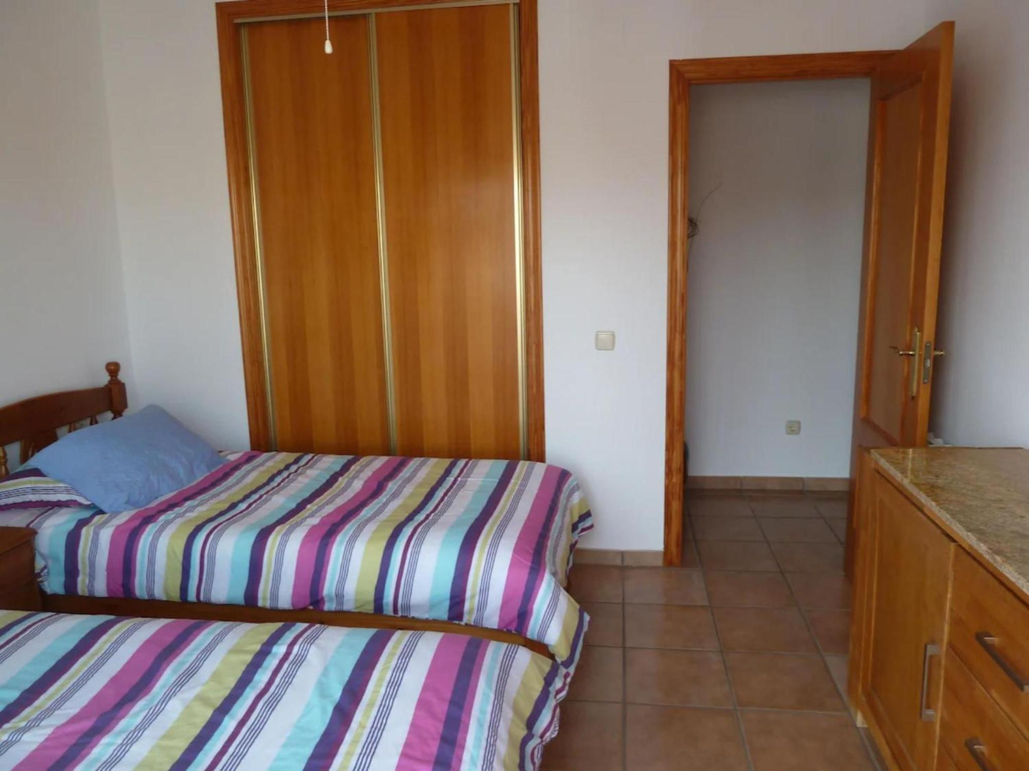 Сasa de vacaciones 3 Bedroom, 2 Bathroom With 2 Pools And A Shared Paddling Pool Calpe