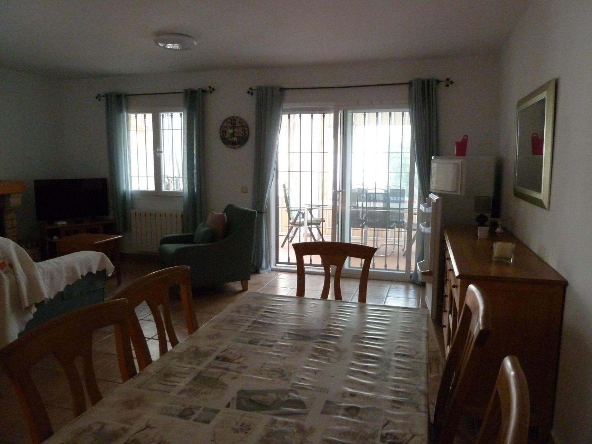 Сasa de vacaciones 3 Bedroom, 2 Bathroom With 2 Pools And A Shared Paddling Pool *