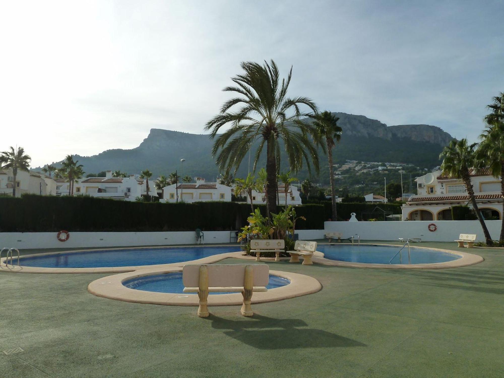 Сasa de vacaciones 3 Bedroom, 2 Bathroom With 2 Pools And A Shared Paddling Pool *