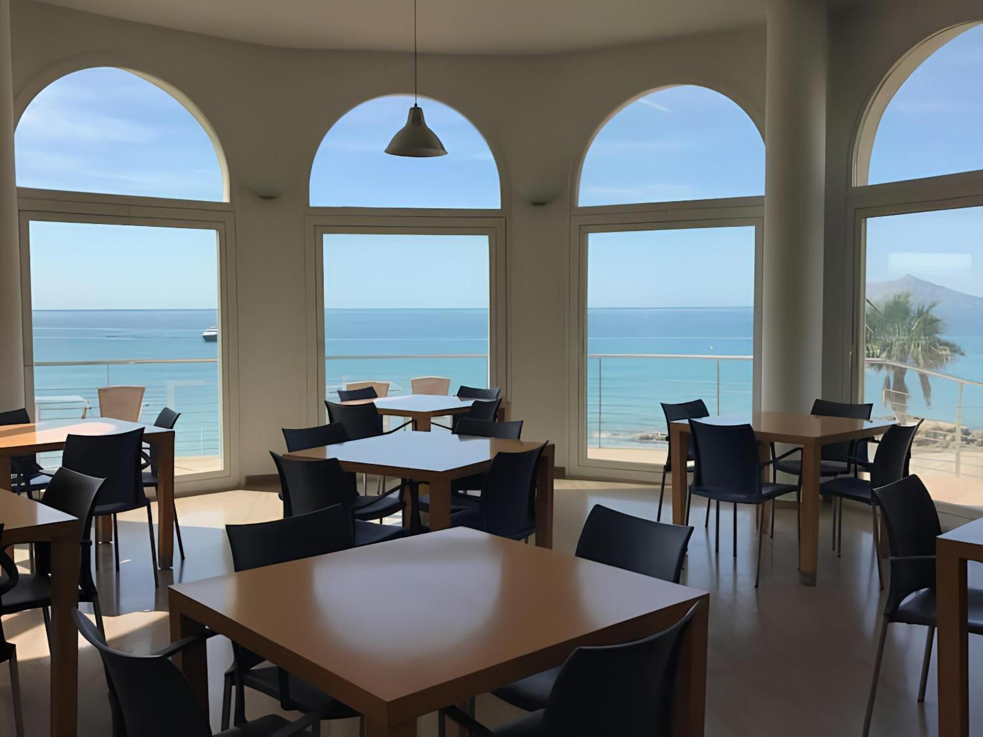 Clp - Front, Pool View And Parking Apartamento *