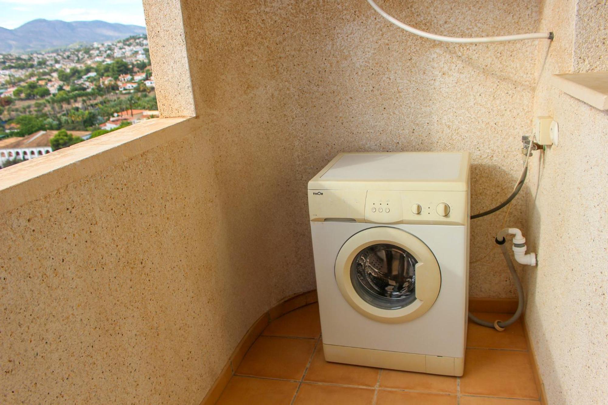 Esmeralda Unitursa Calpe