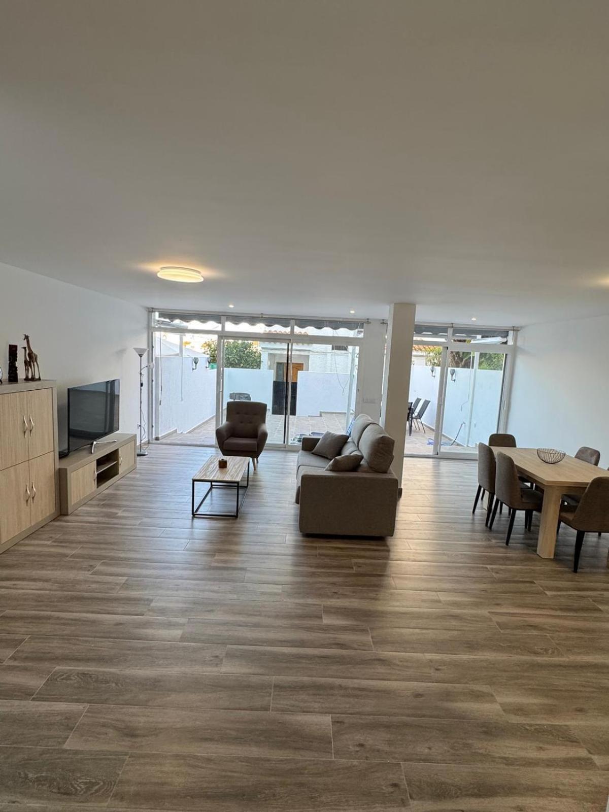 Noa Holiday home *