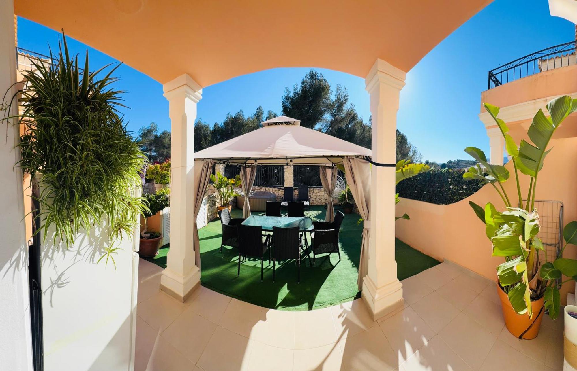 Adosado Entorno Playa Y Montana Tranquilidad Relax Jacuzzi Piscina Wifi Aire Jardin Barbacoa Y Parking Сasa de vacaciones *
