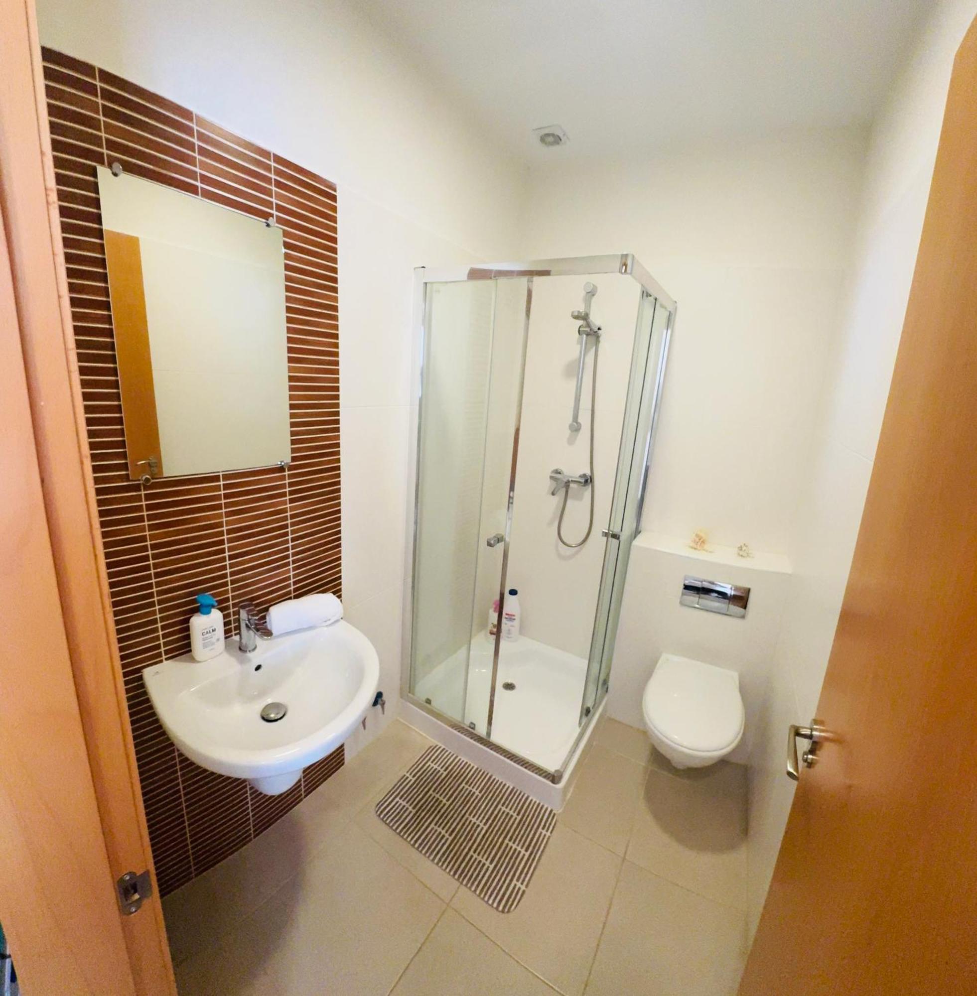 Adosado Entorno Playa Y Montana Tranquilidad Relax Jacuzzi Piscina Wifi Aire Jardin Barbacoa Y Parking Calpe