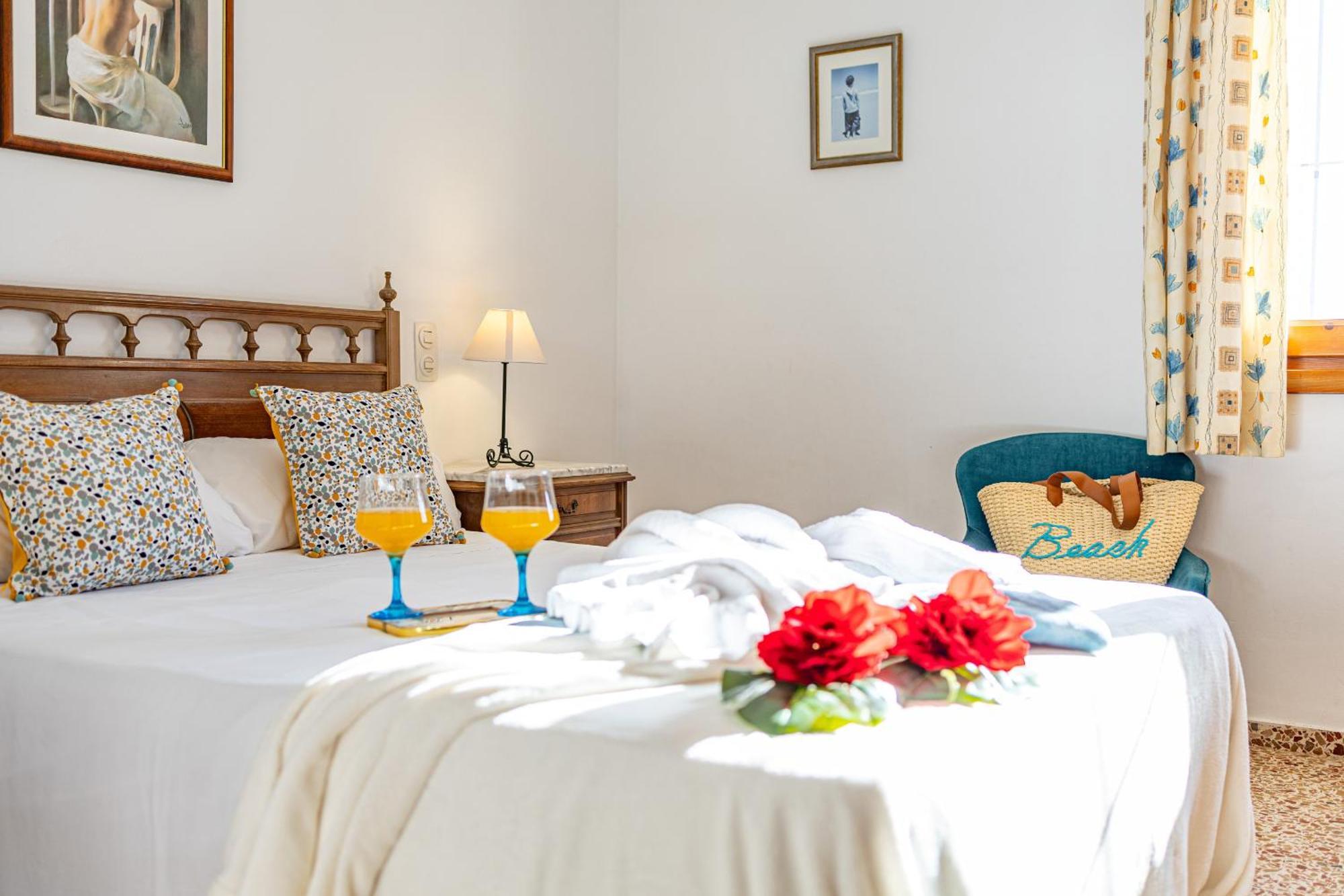 Tere - Plusholidays Villa