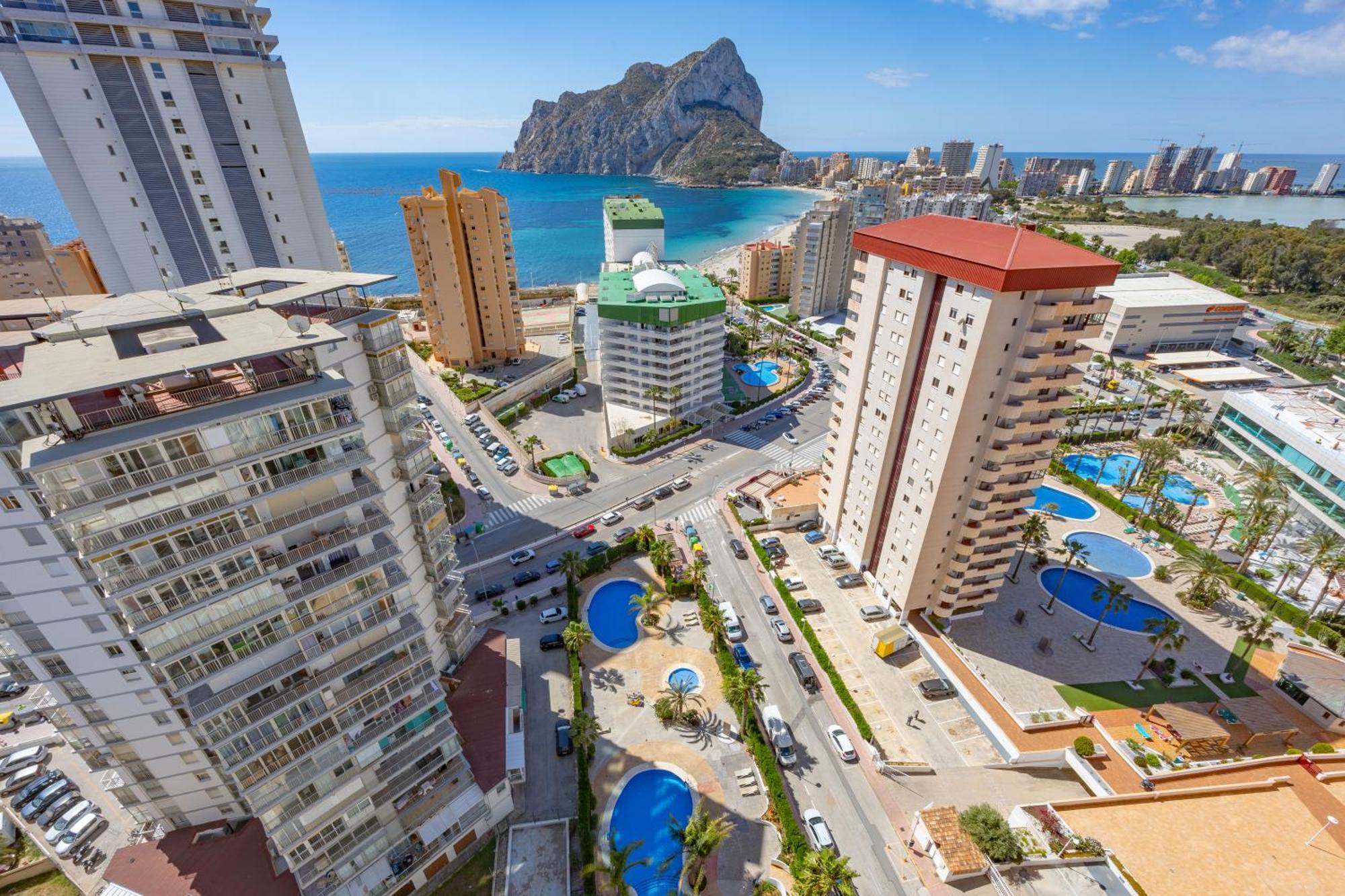 Of Joy Piscina Aparcamiento Calpe