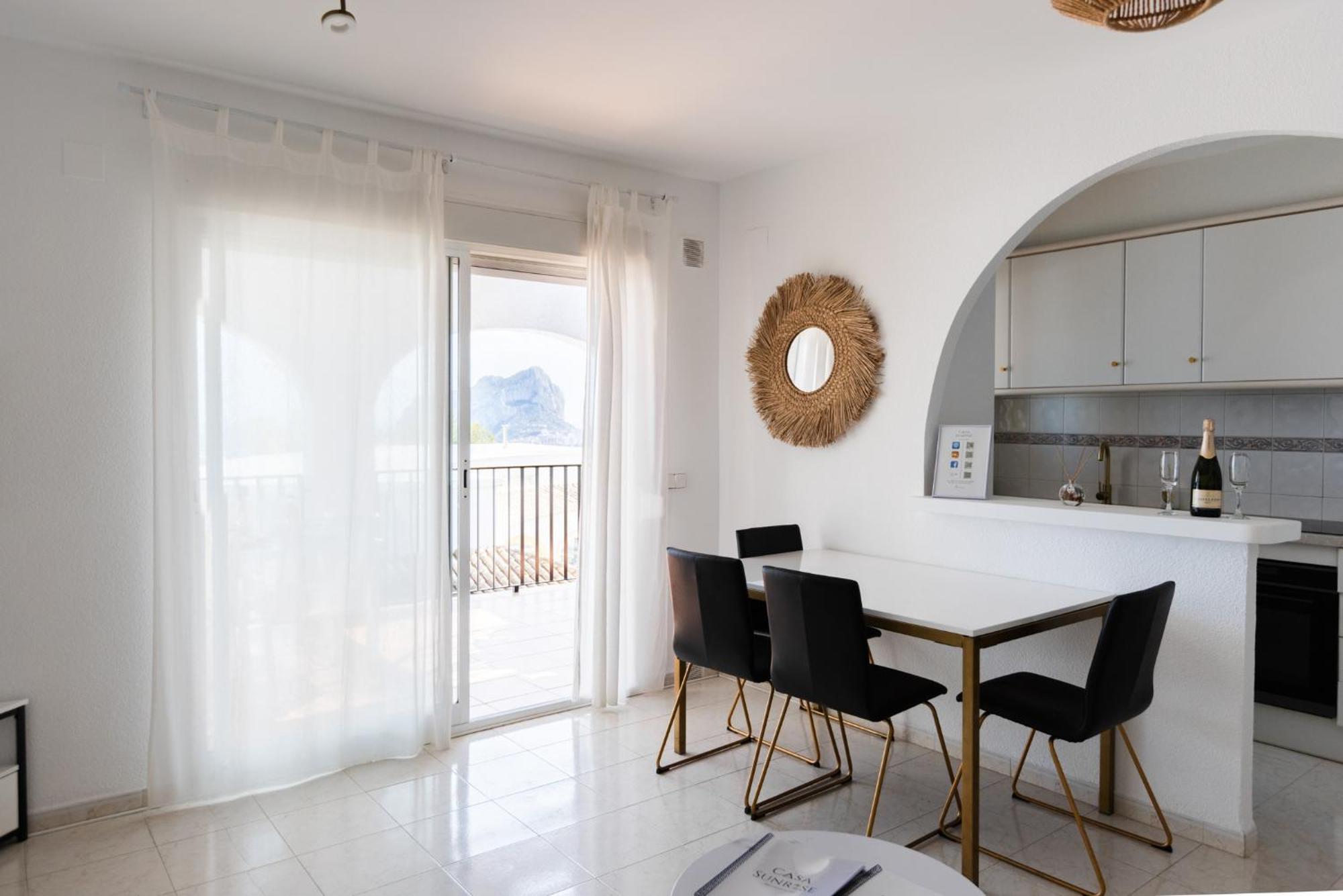 Casa Sunrise - Costa Blanca House With Rooftop, 5 Swimming Pools And Panoramic Sea- And Views At Penon De Ifach Apartment