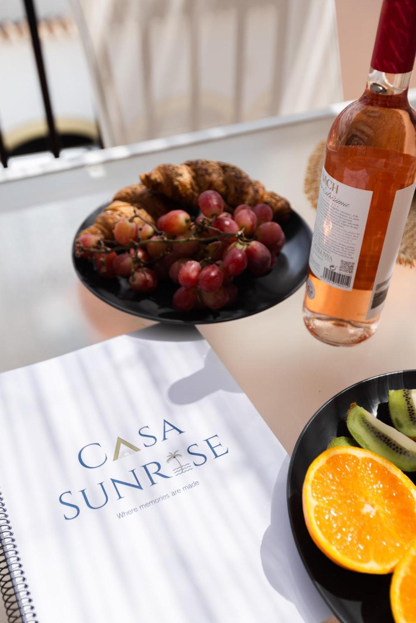 Apartment Casa Sunrise - Costa Blanca House With Rooftop, 5 Swimming Pools And Panoramic Sea- And Views At Penon De Ifach *