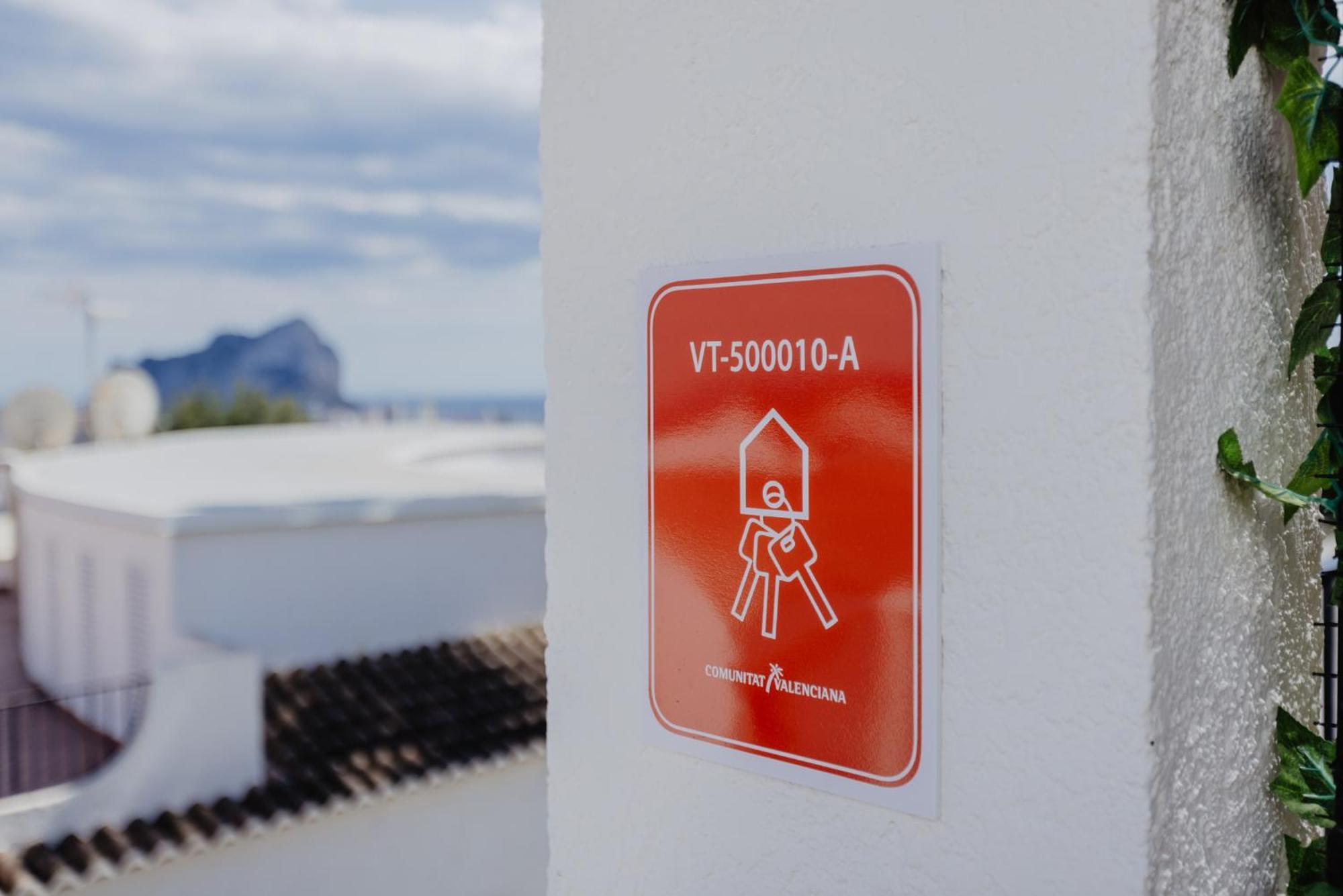 Casa Sunrise - Costa Blanca House With Rooftop, 5 Swimming Pools And Panoramic Sea- And Views At Penon De Ifach Apartment Calpe