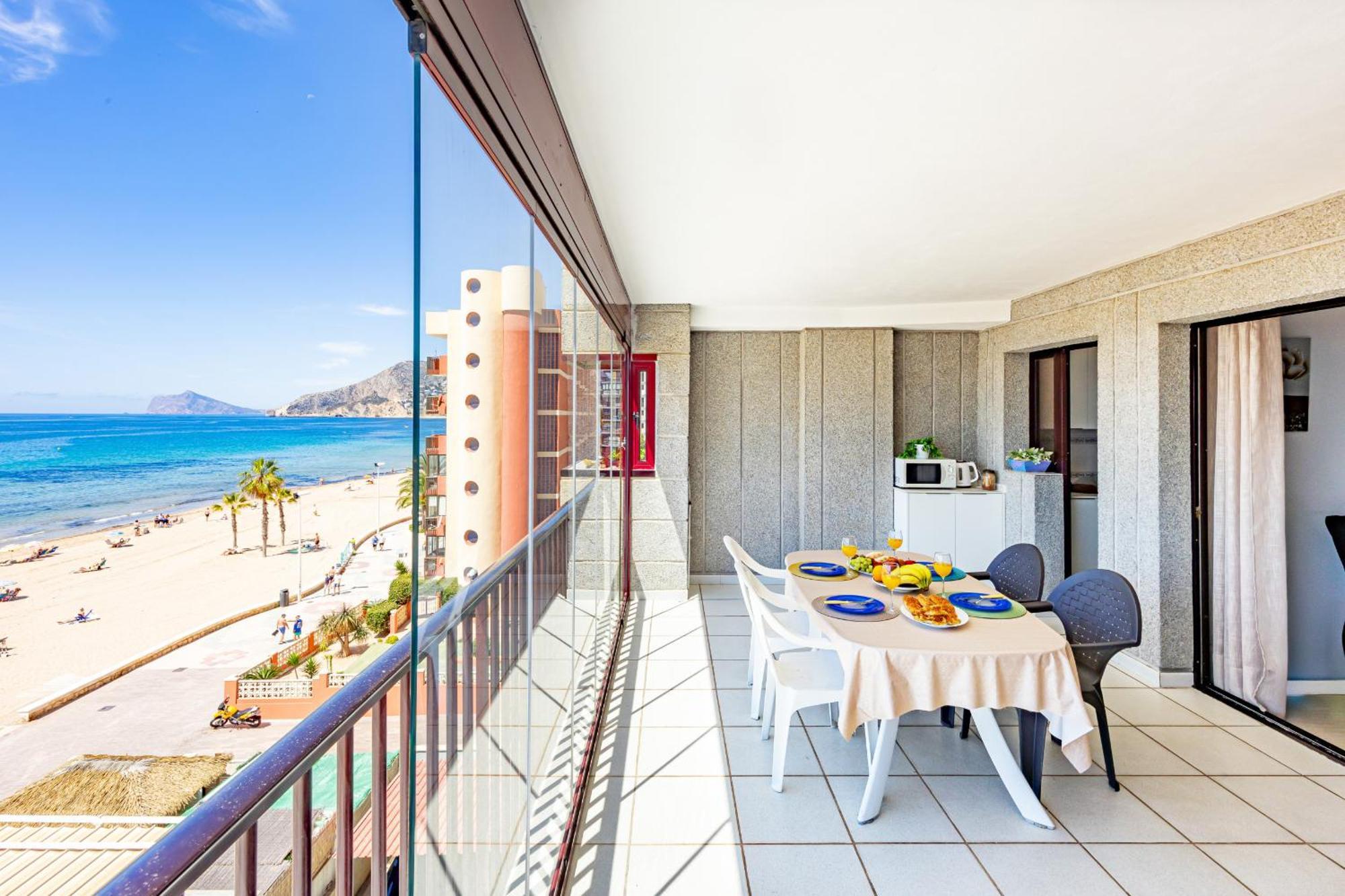 Calpeplaya - Plusholidays