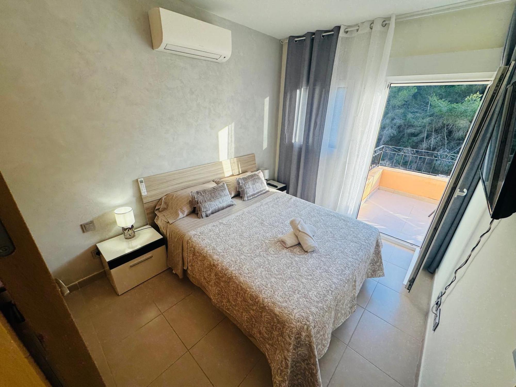 Adosado Entorno Playa Y Montana Tranquilidad Relax Jacuzzi Piscina Wifi Aire Jardin Barbacoa Y Parking * Calpe