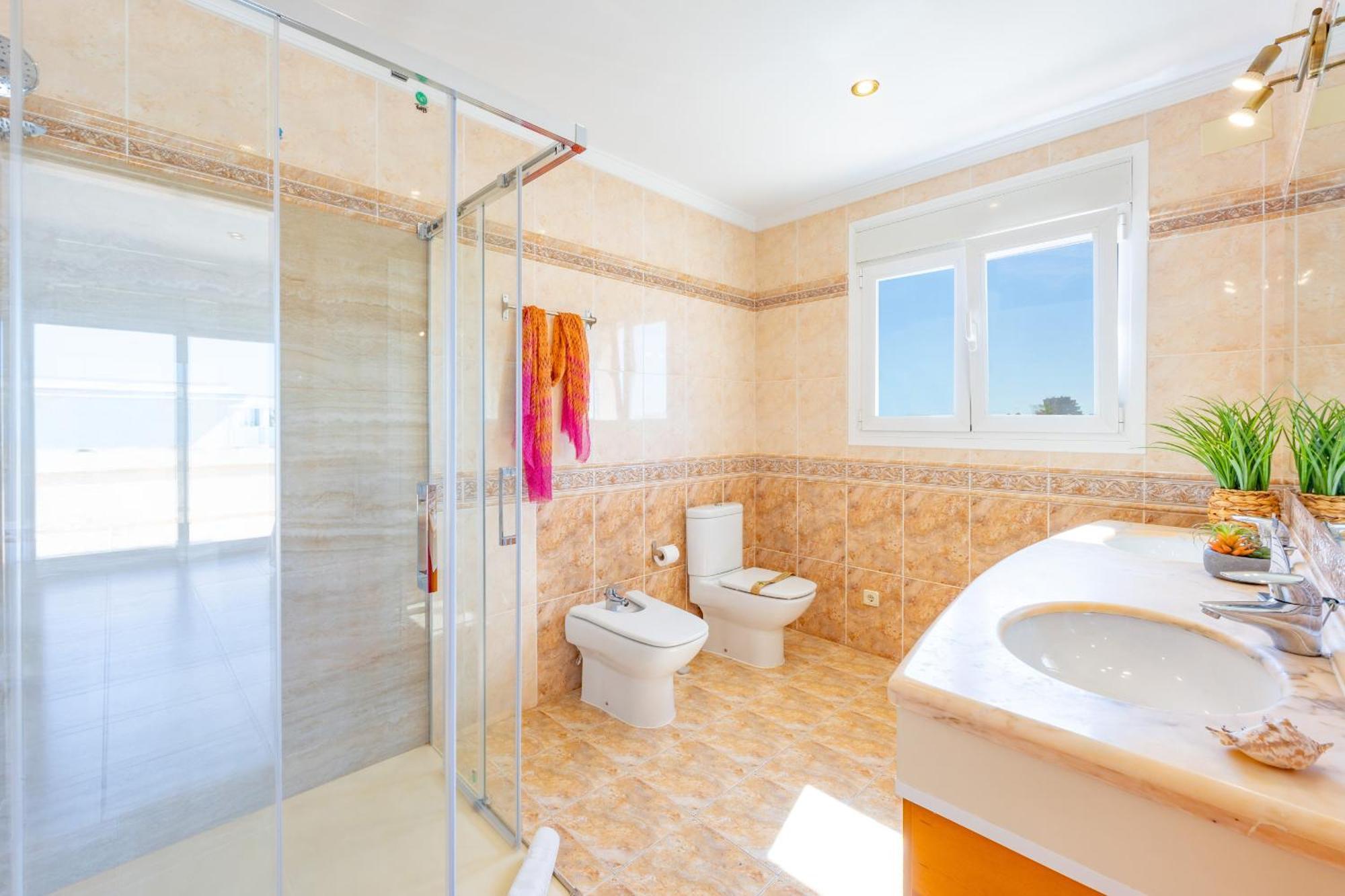 Almendros - Plusholidays Calpe