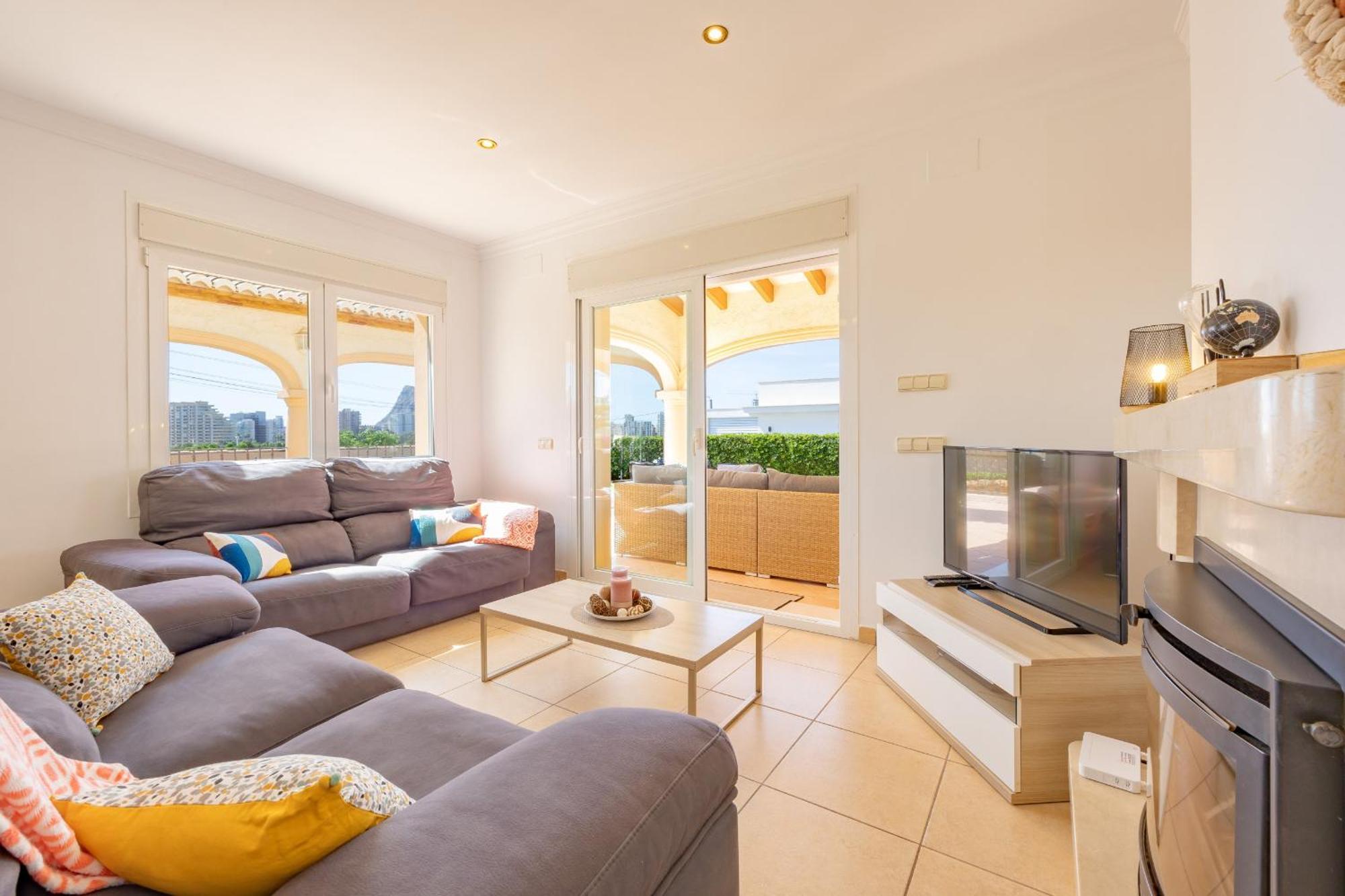 Villa Almendros - Plusholidays Calpe