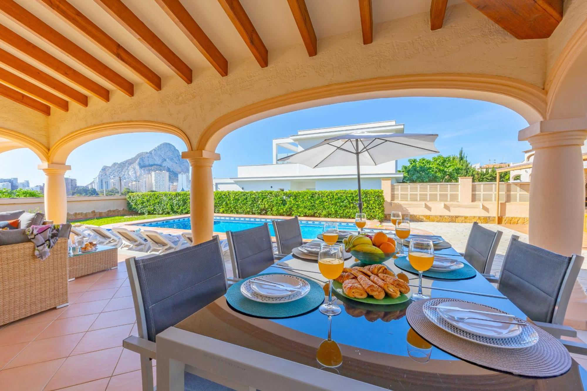 Villa Almendros - Plusholidays *