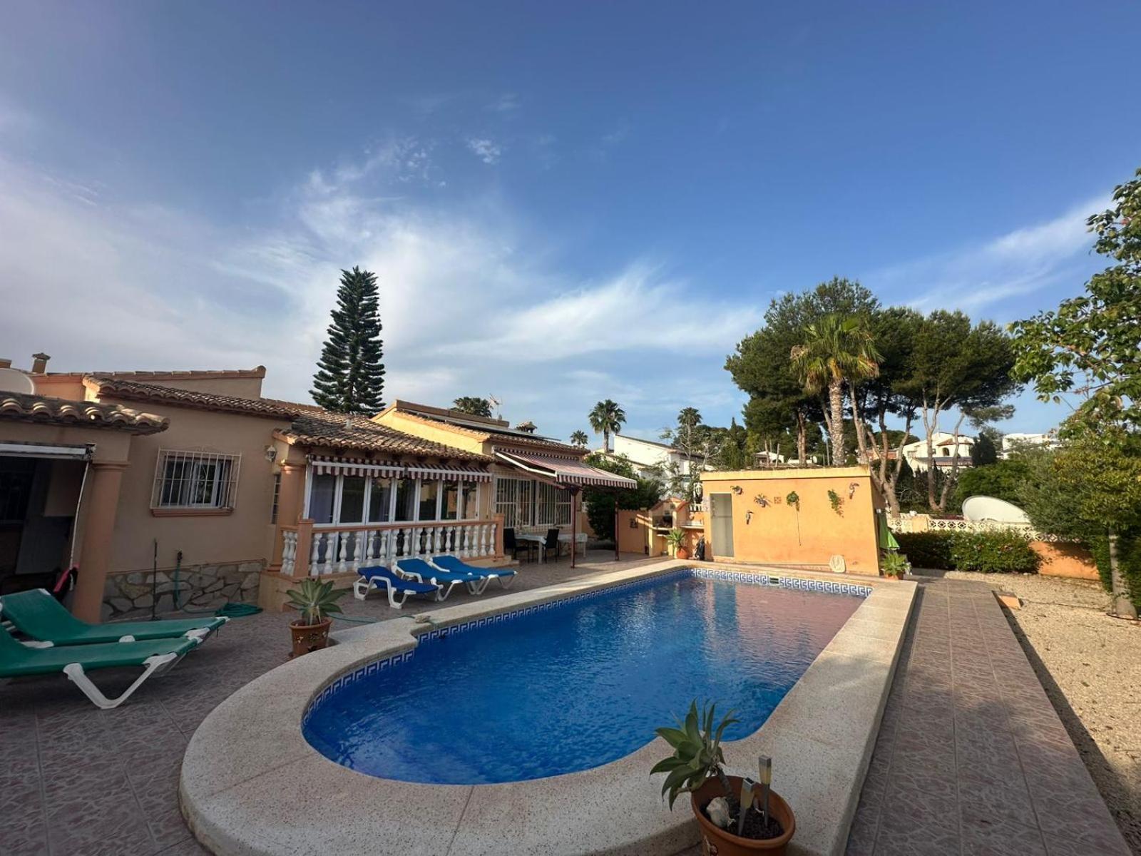 Melocoton Villa *