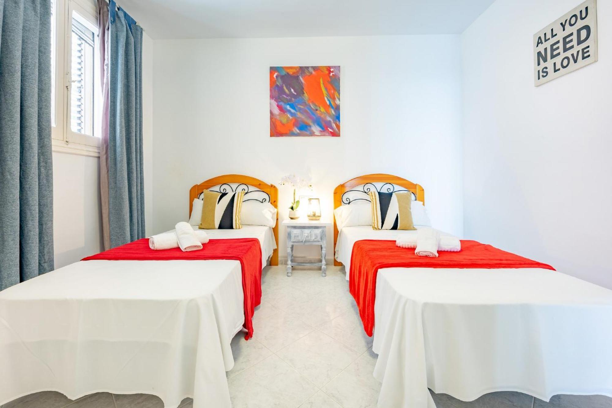 Alicia - Plusholidays * Calpe