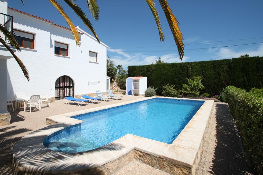 Villa Sara - Sea View With Private Pool In