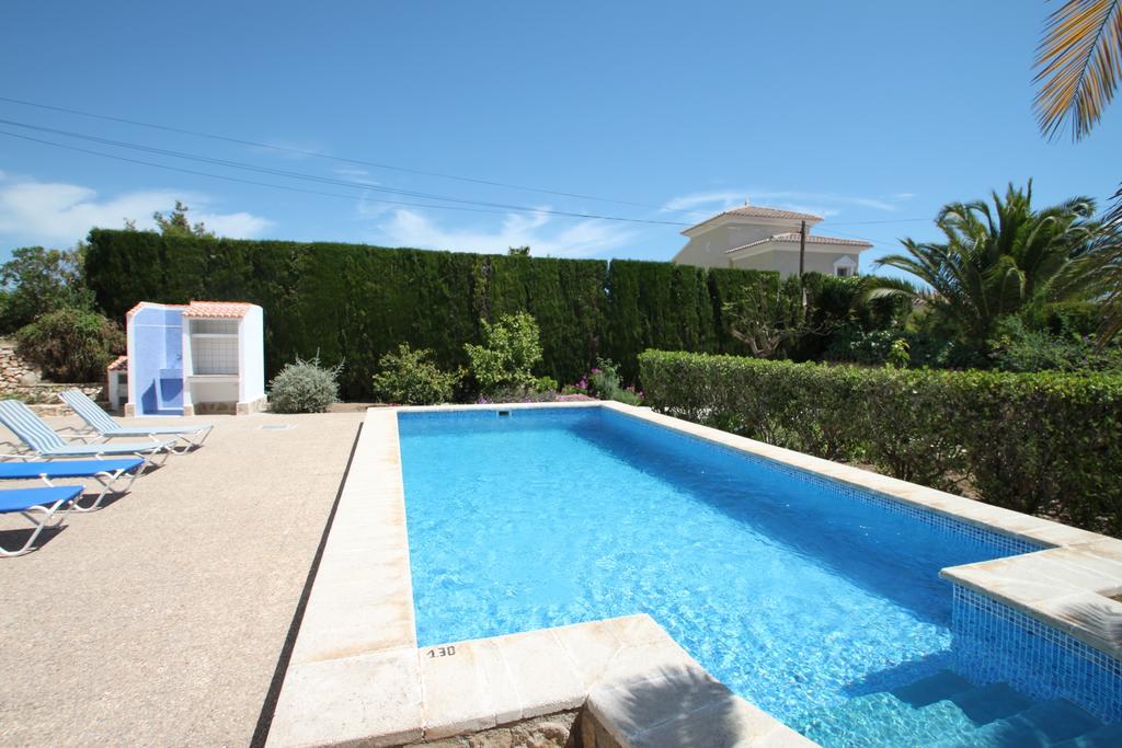 Villa Sara - Sea View With Private Pool In