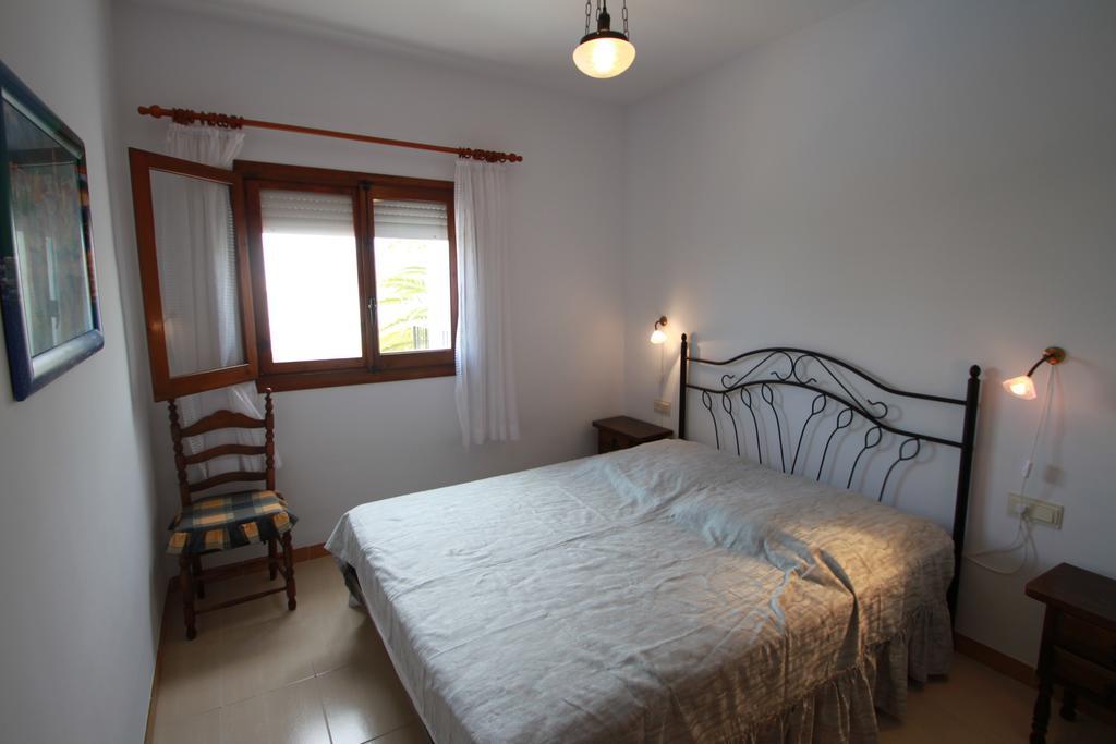 Villa Sara - Sea View With Private Pool In