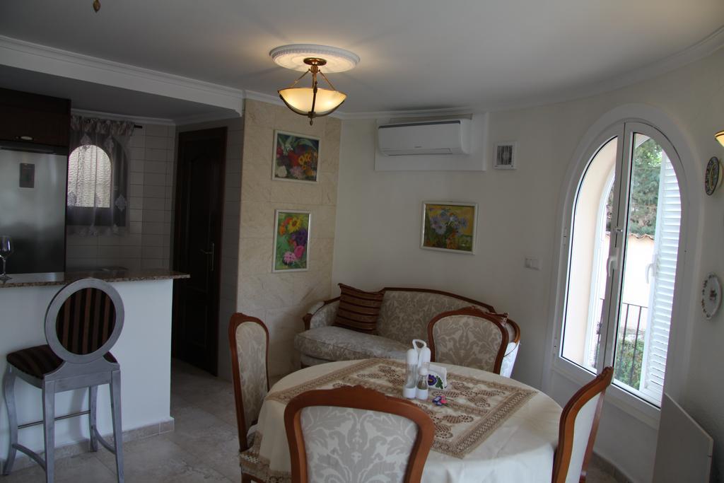 Apartamentos El Tosal 47A *