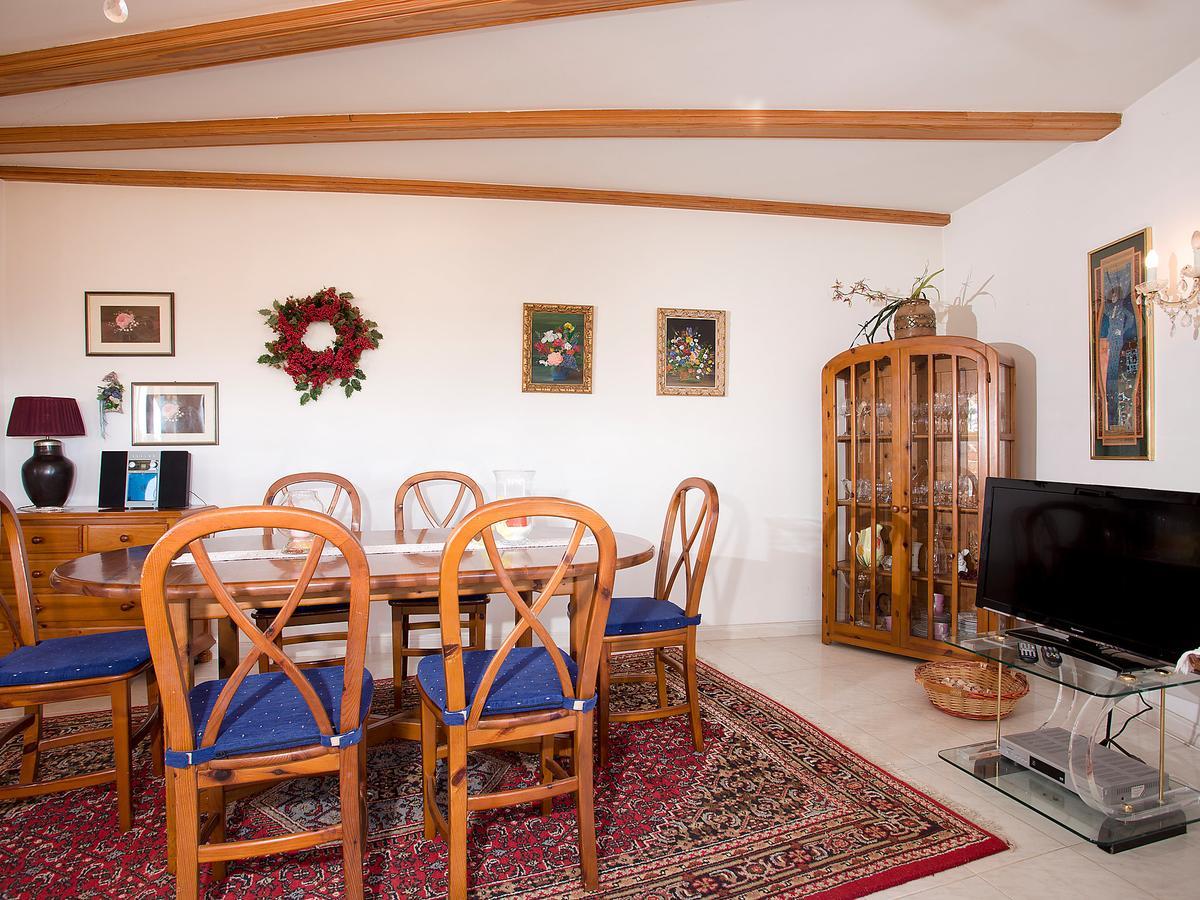 Carmen By Interhome Villa *