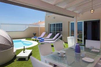 Villa Caleta - Plusholidays *