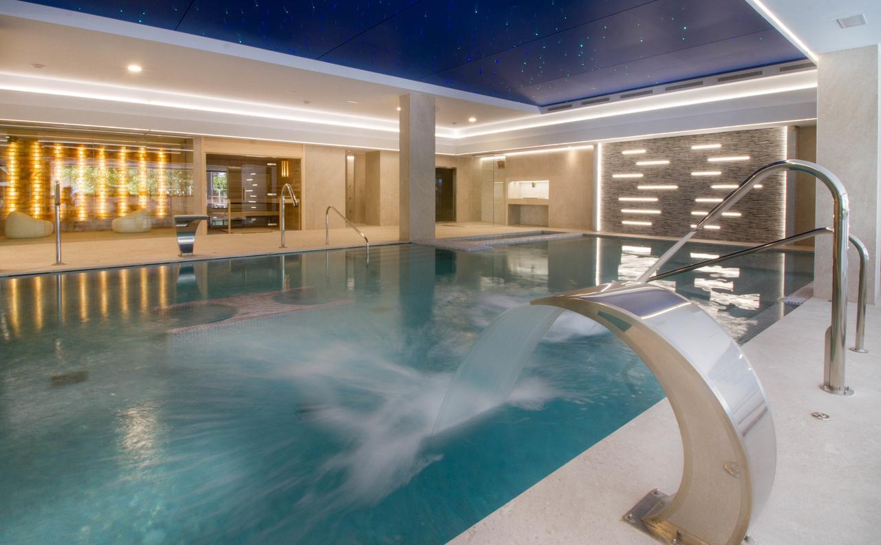 Hotel Estimar Suitopia 4*