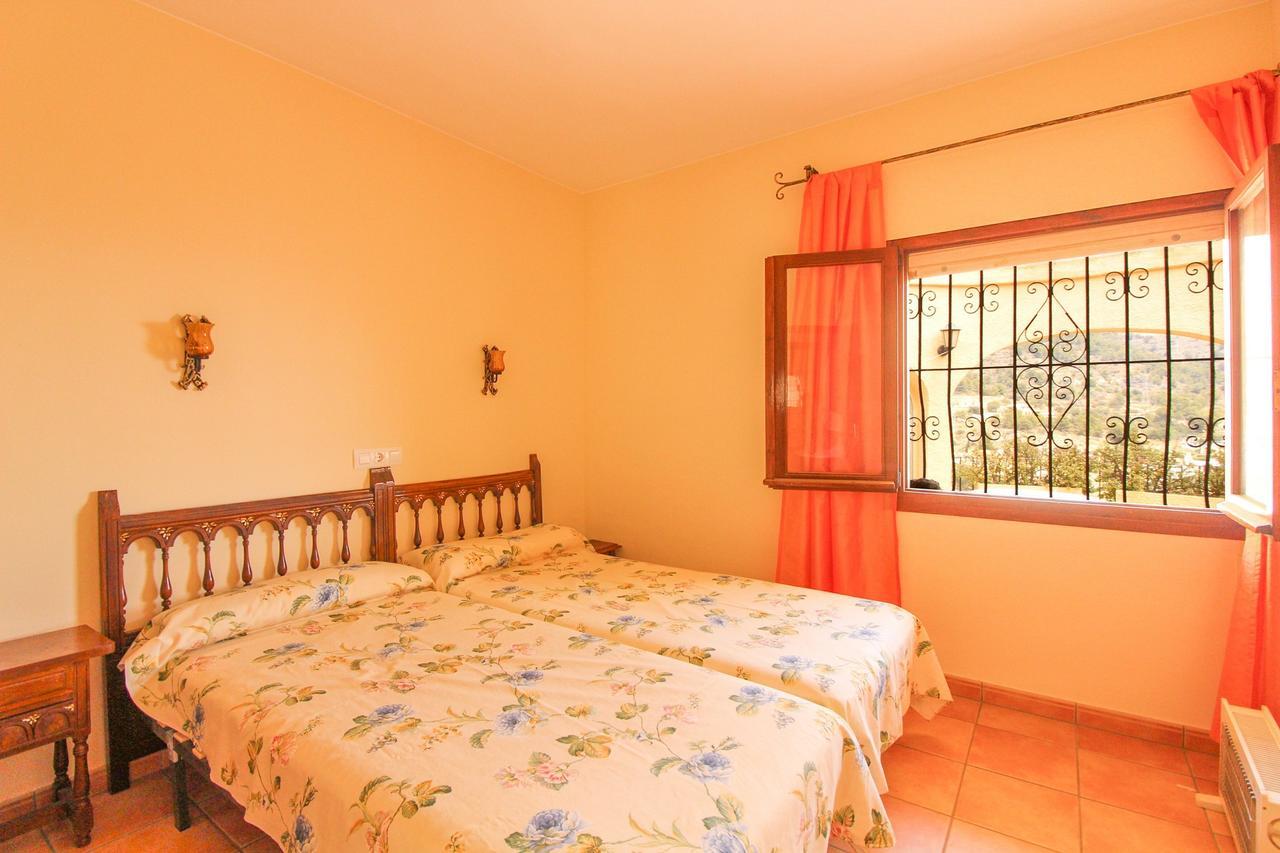 Maryvilla 62 C