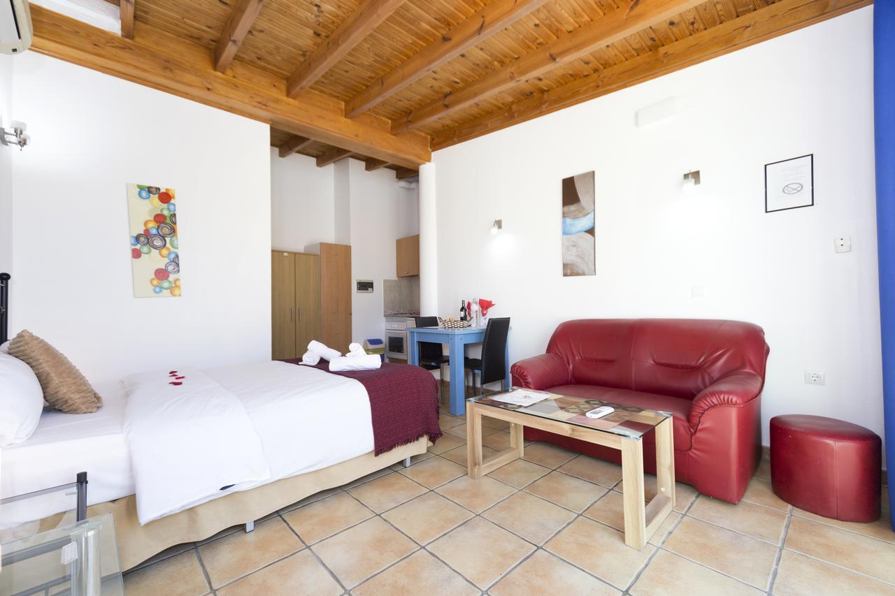 Carrio Sol - Monty's Calpe