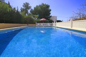 Villas Costa 3*