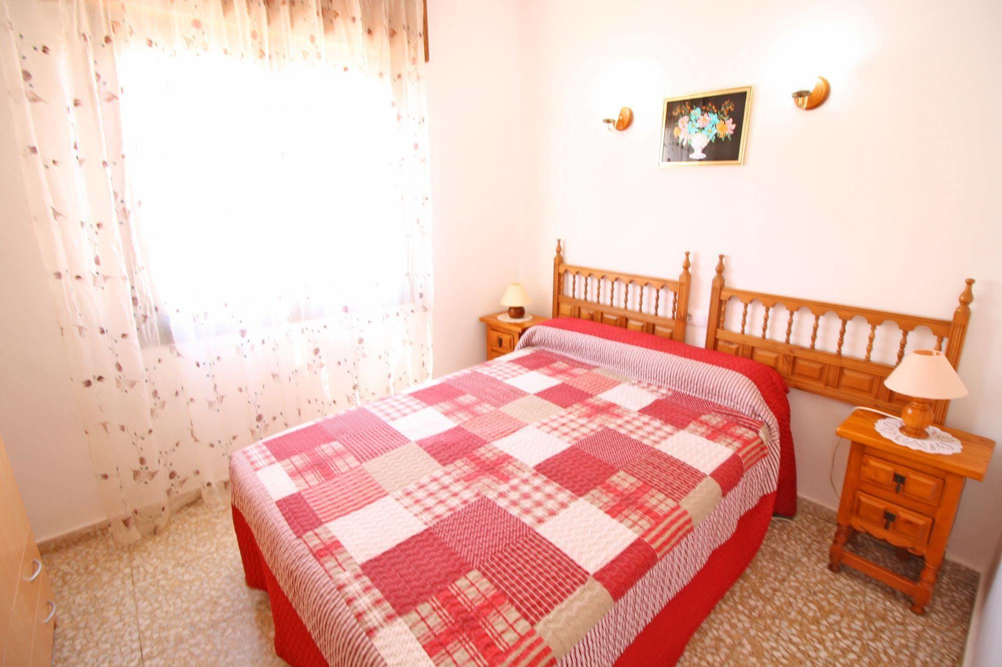 Villa Pedro Jaime Costa *