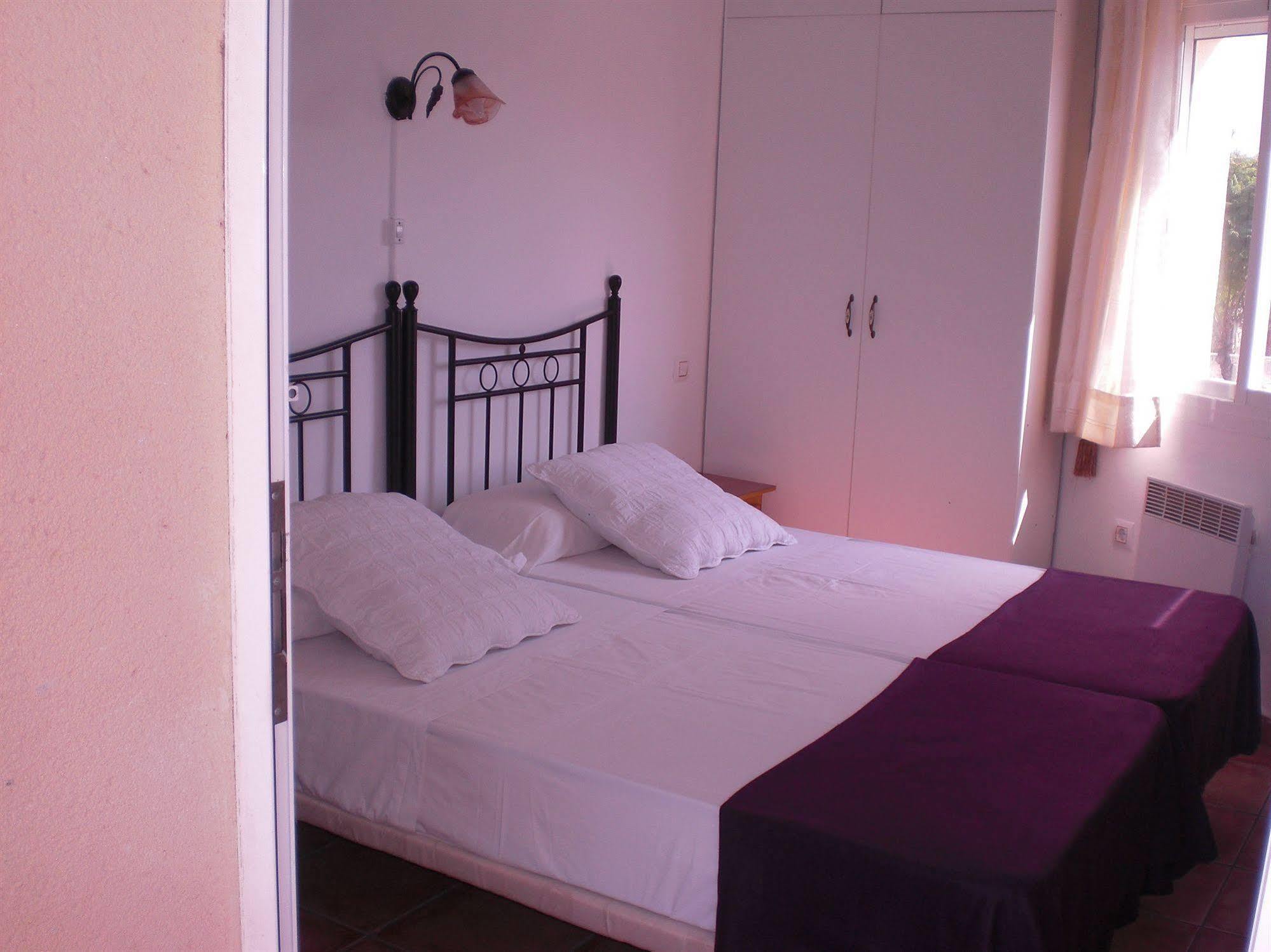 Guest house La Paloma Ii 2*