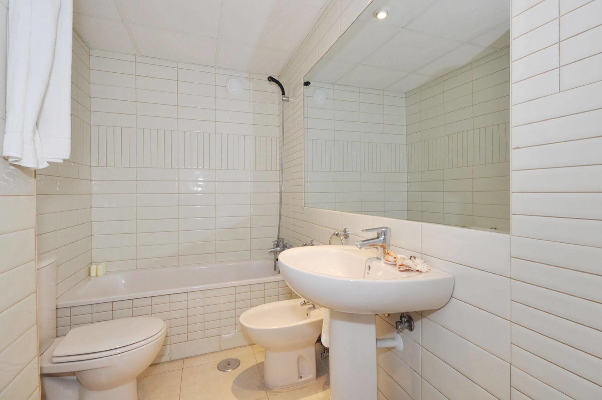 Ambar Unitursa Apartamento *
