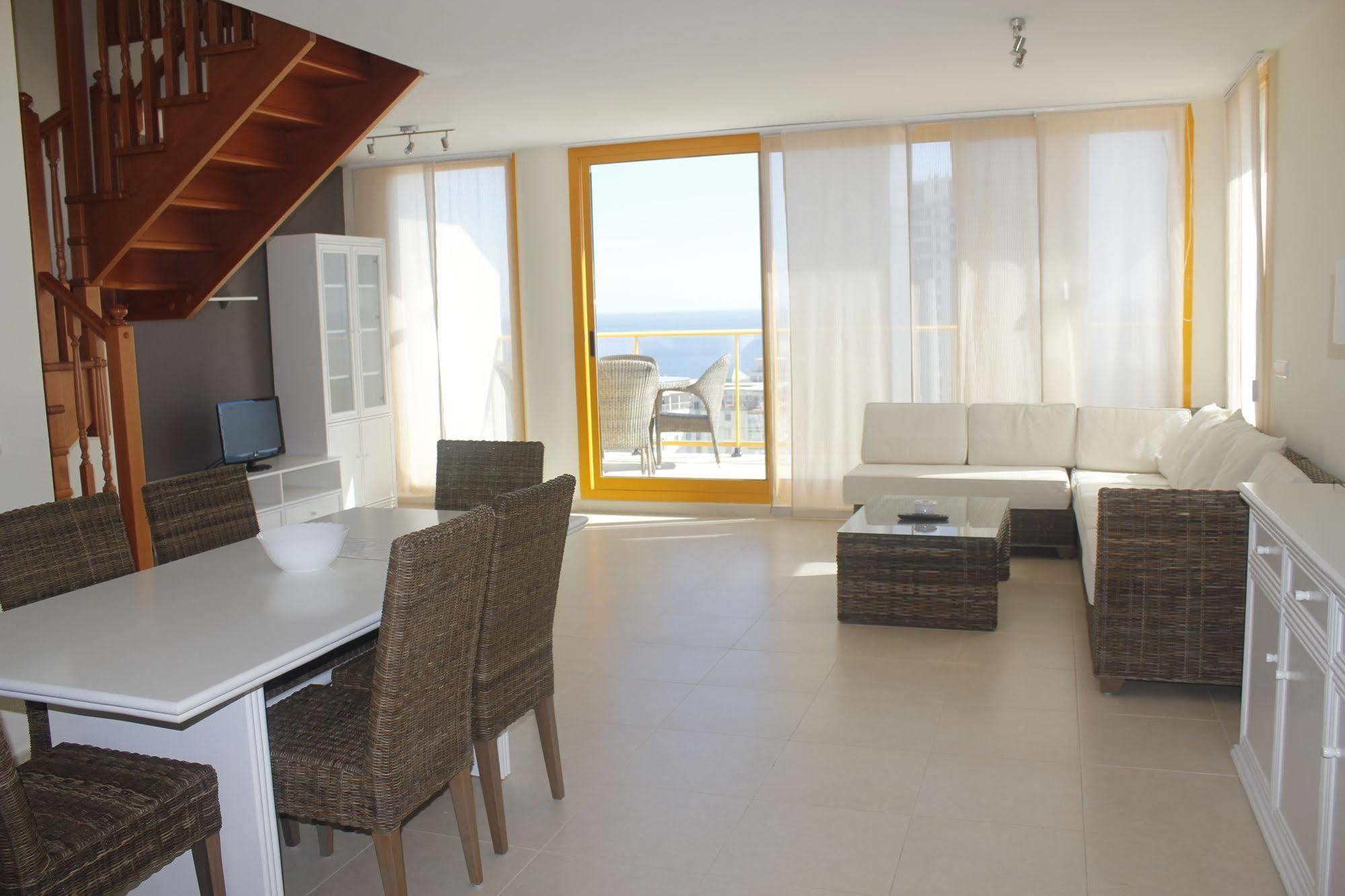 Ambar Unitursa Apartment *