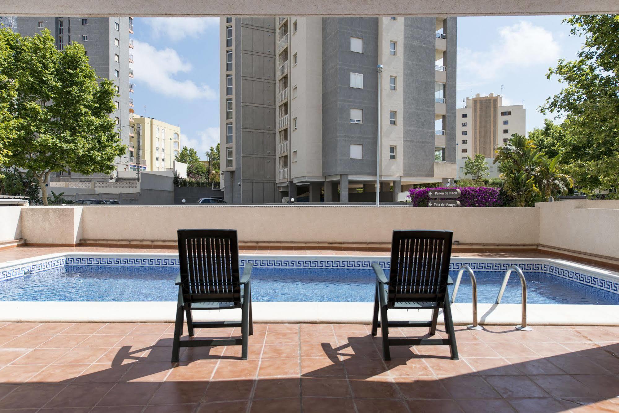 Realrent Penon Beach Apartment