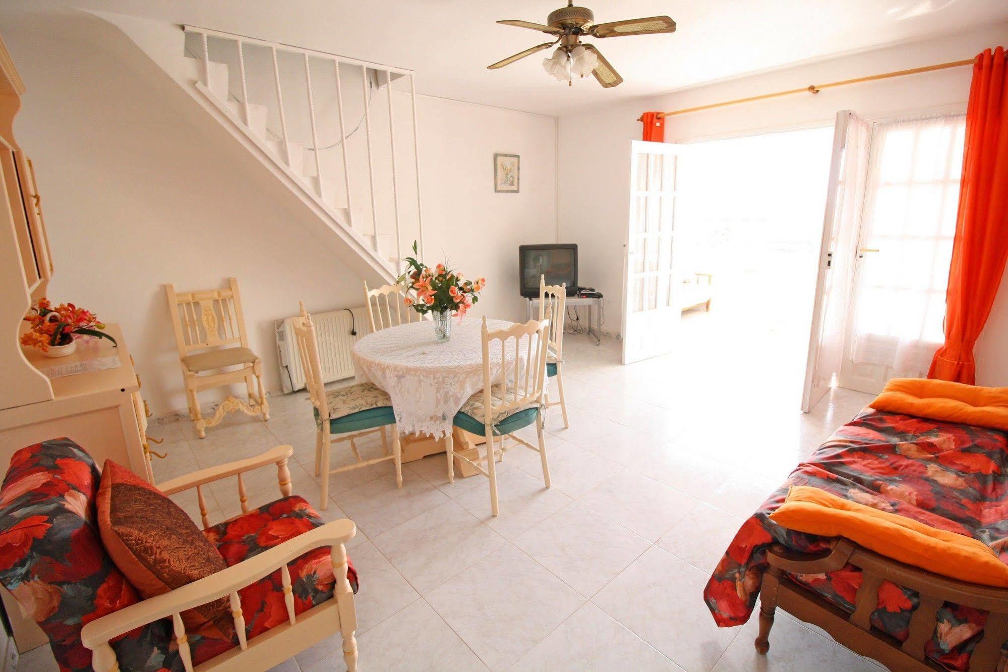 Apartamento Renato Costa *